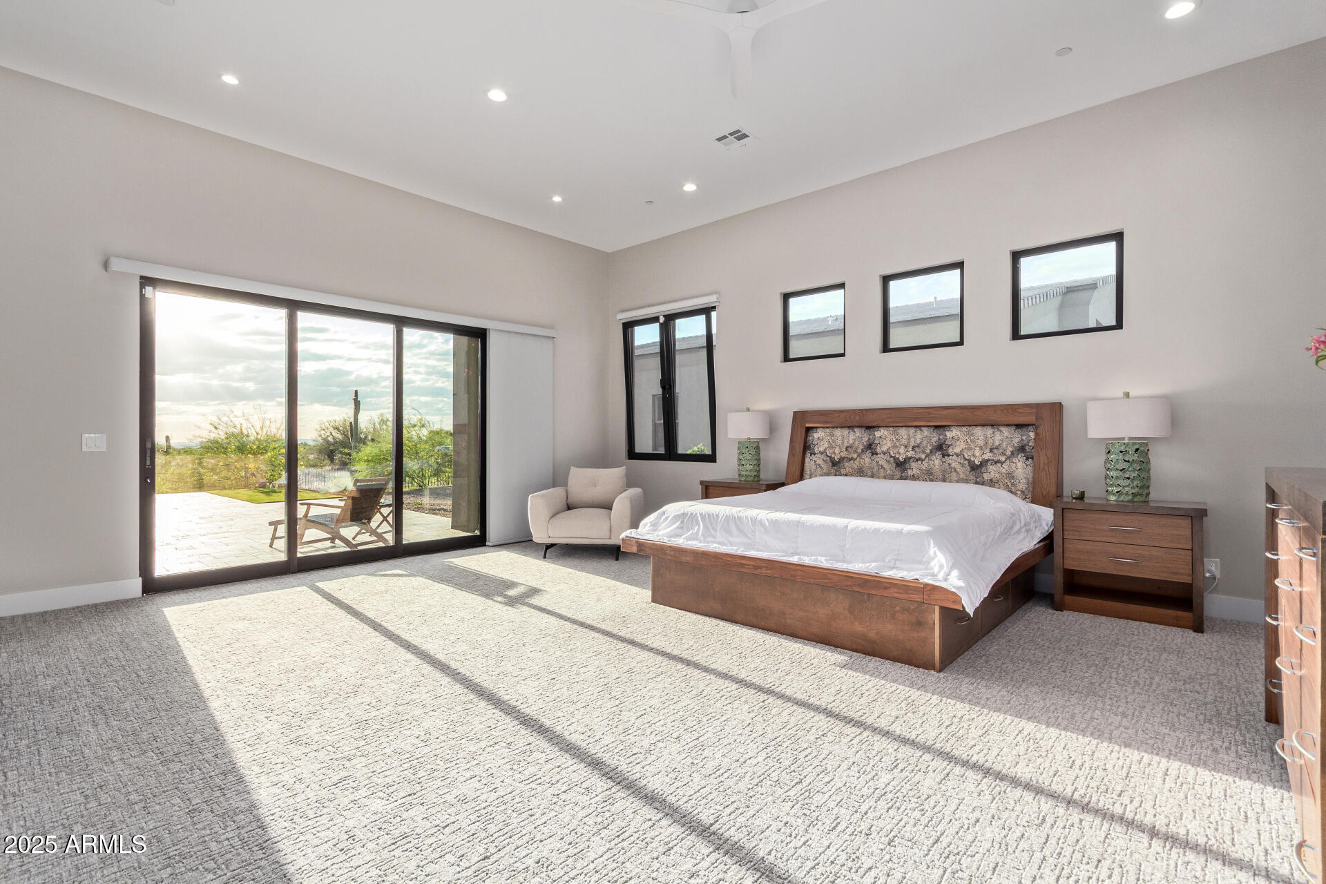 PINNACLE PEAK RANCHOS - Residential