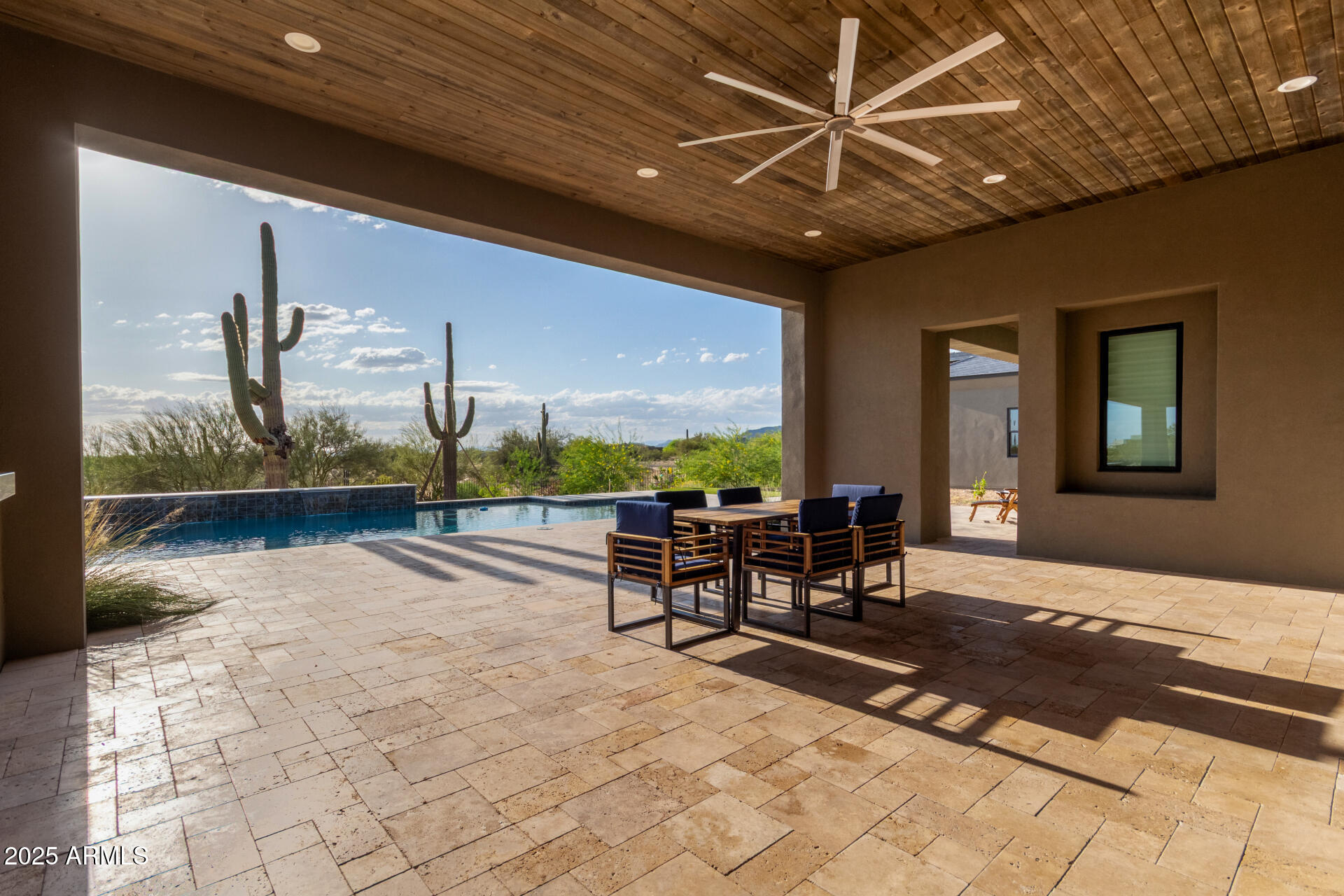 PINNACLE PEAK RANCHOS - Residential