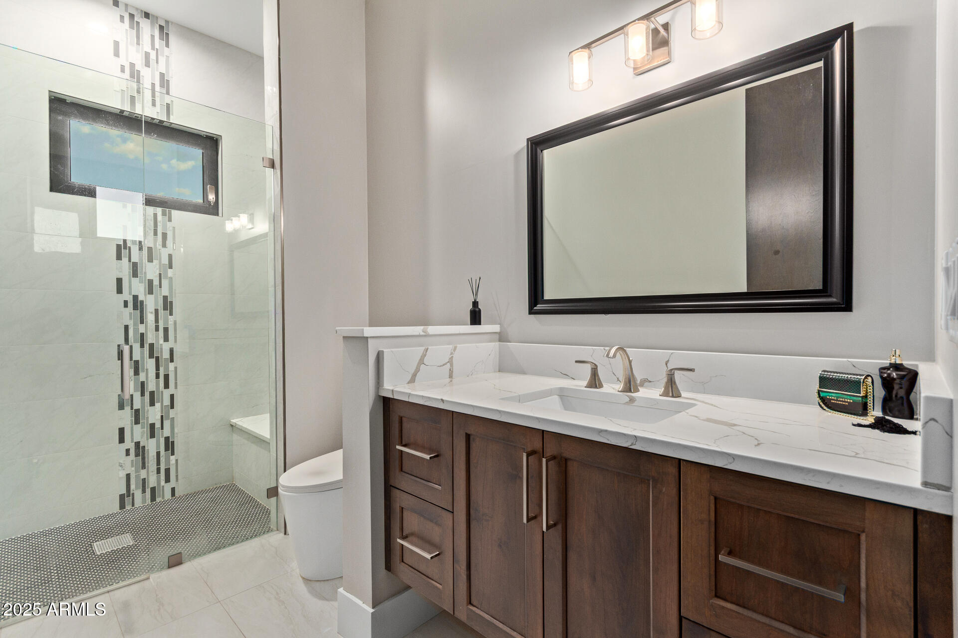 PINNACLE PEAK RANCHOS - Residential