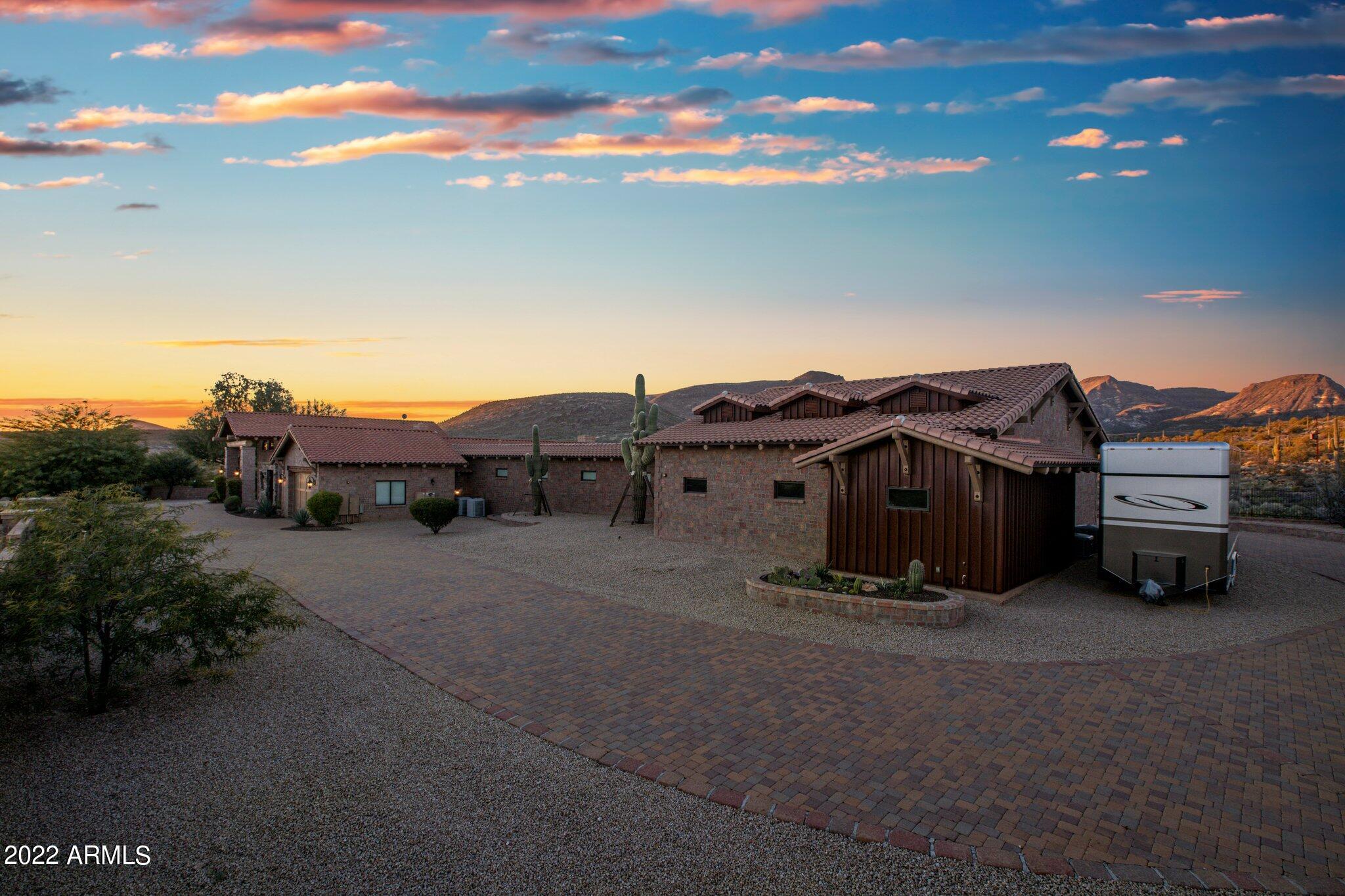 No HOA - Residential
