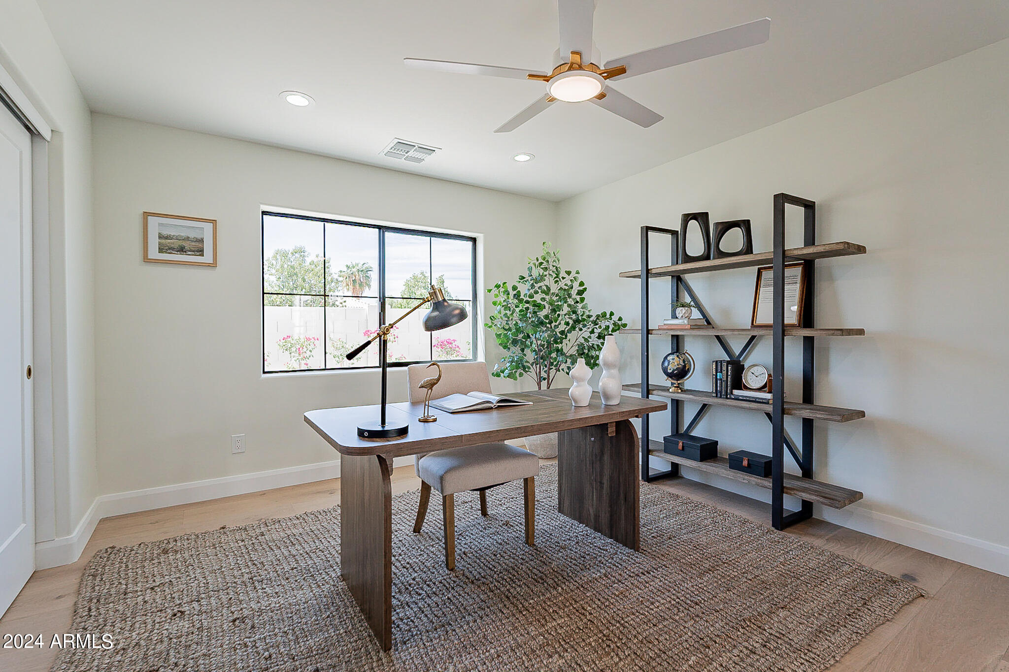 PRESTON HILLS - Residential