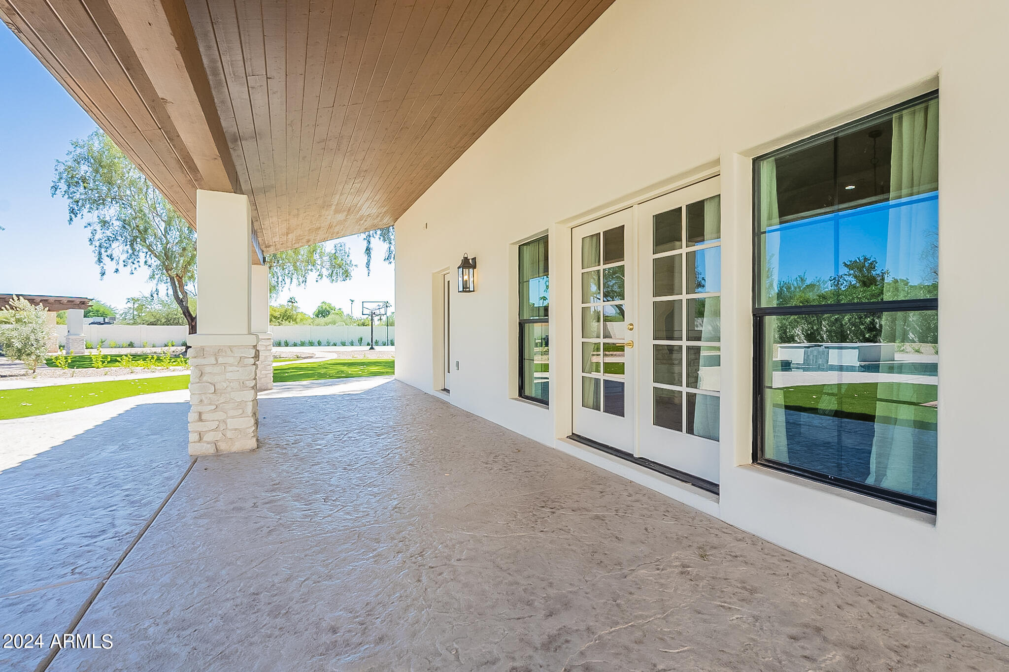 PRESTON HILLS - Residential