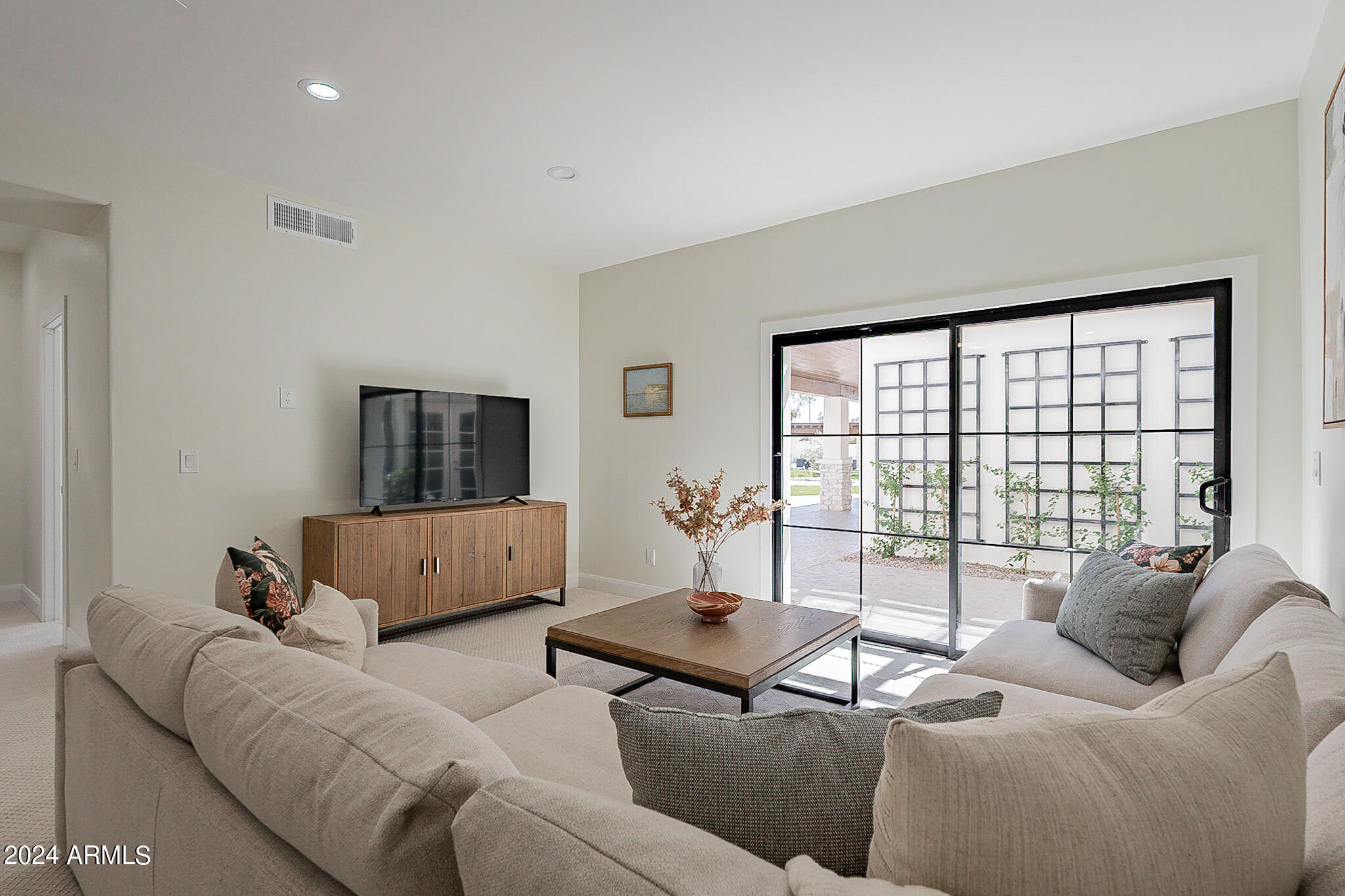 PRESTON HILLS - Residential