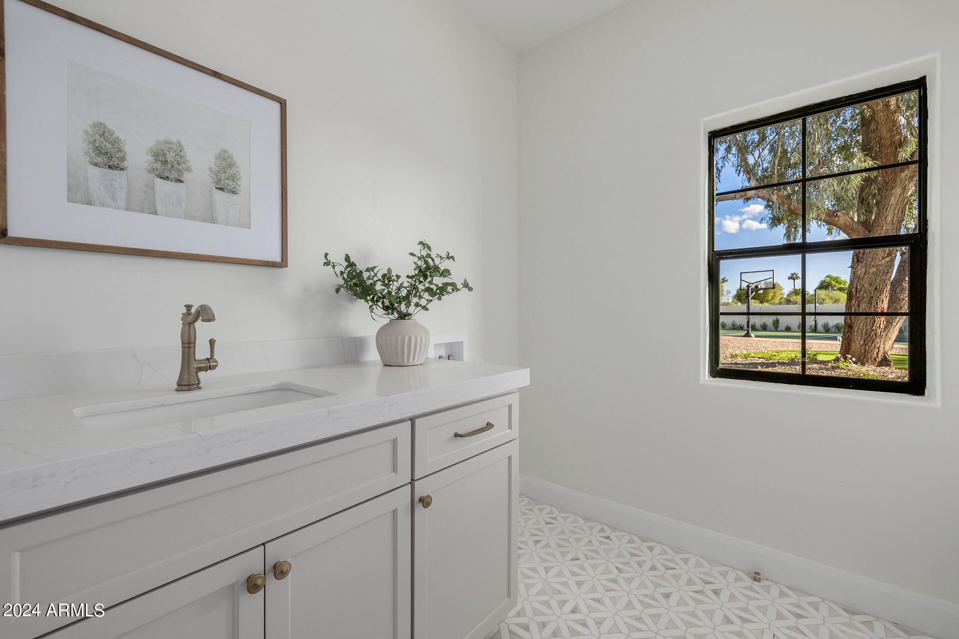 PRESTON HILLS - Residential