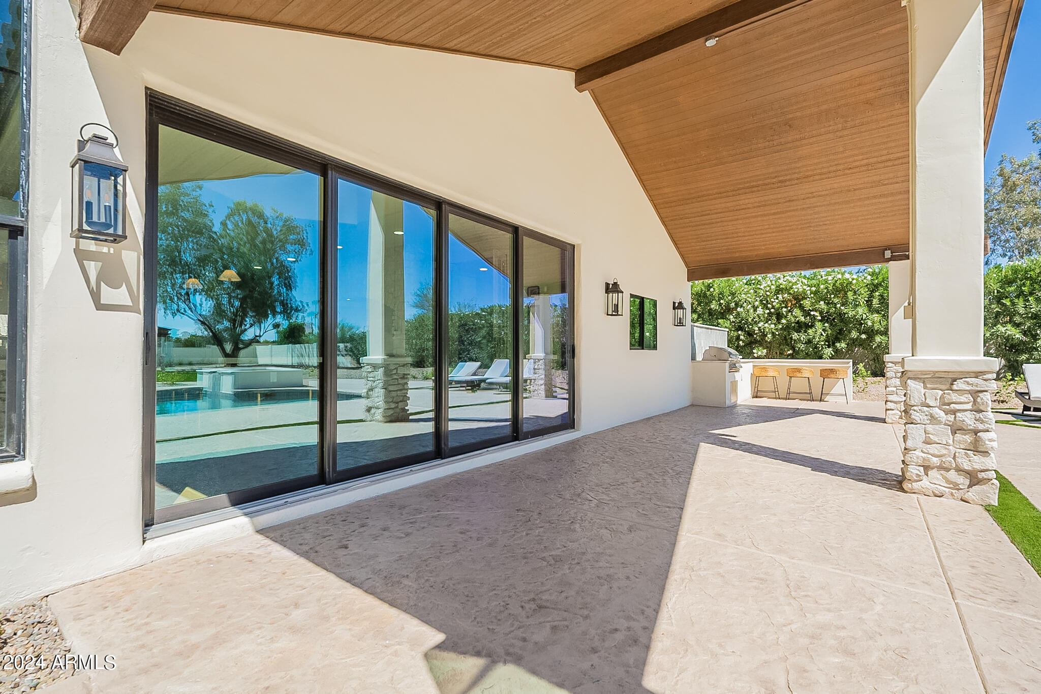 PRESTON HILLS - Residential