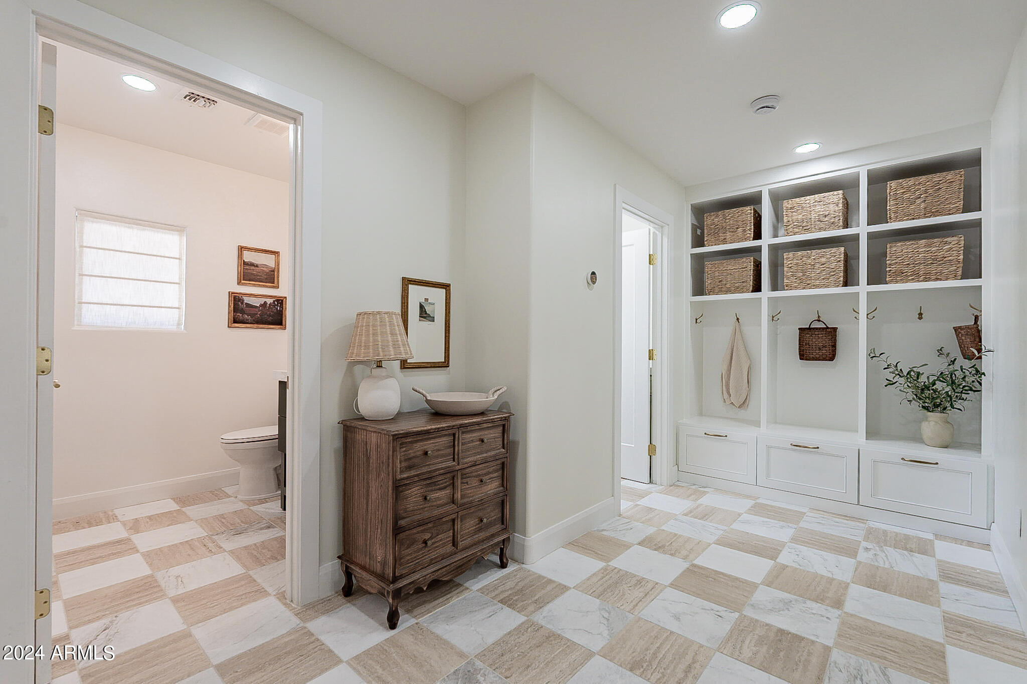 PRESTON HILLS - Residential