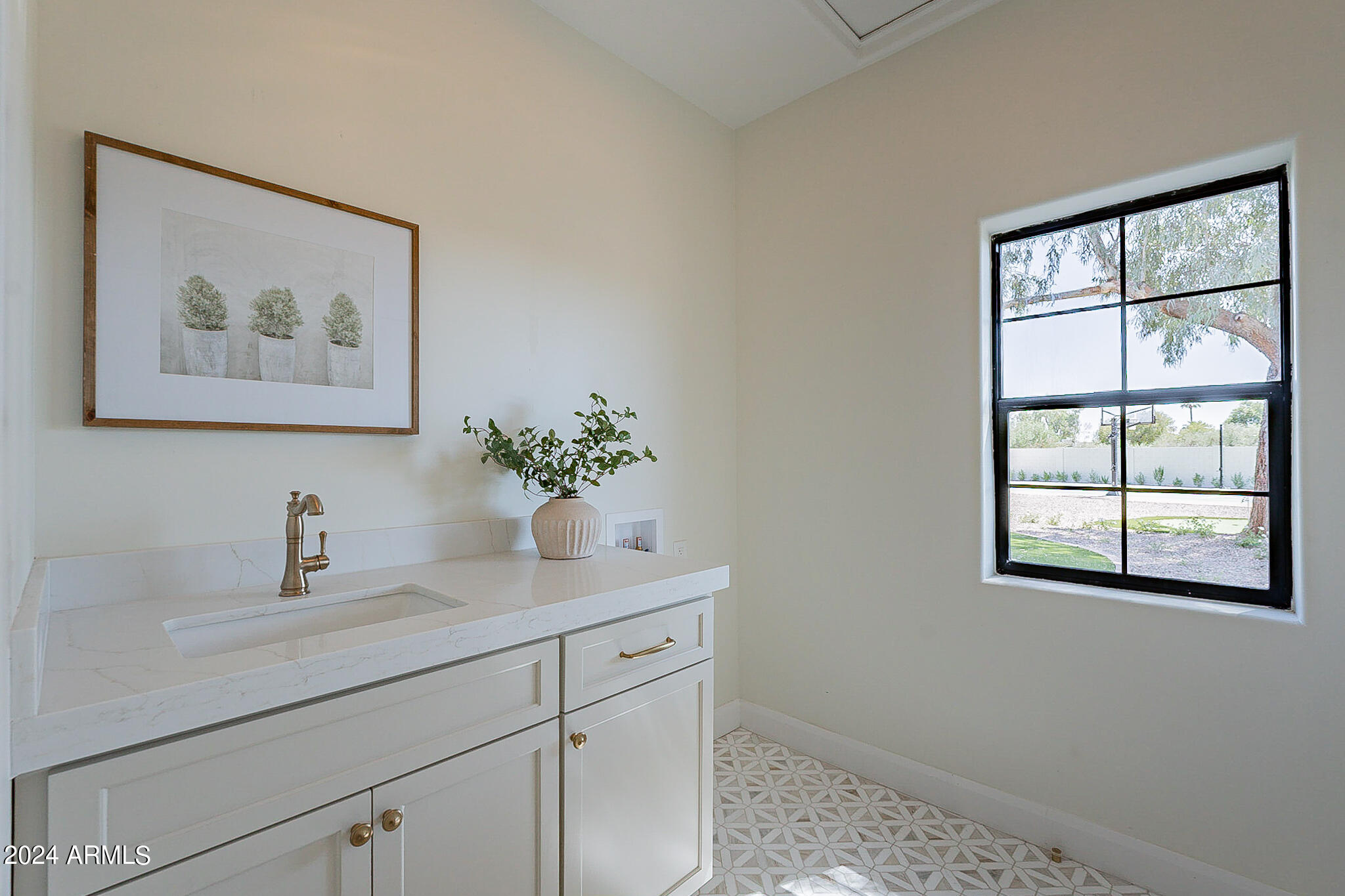 PRESTON HILLS - Residential