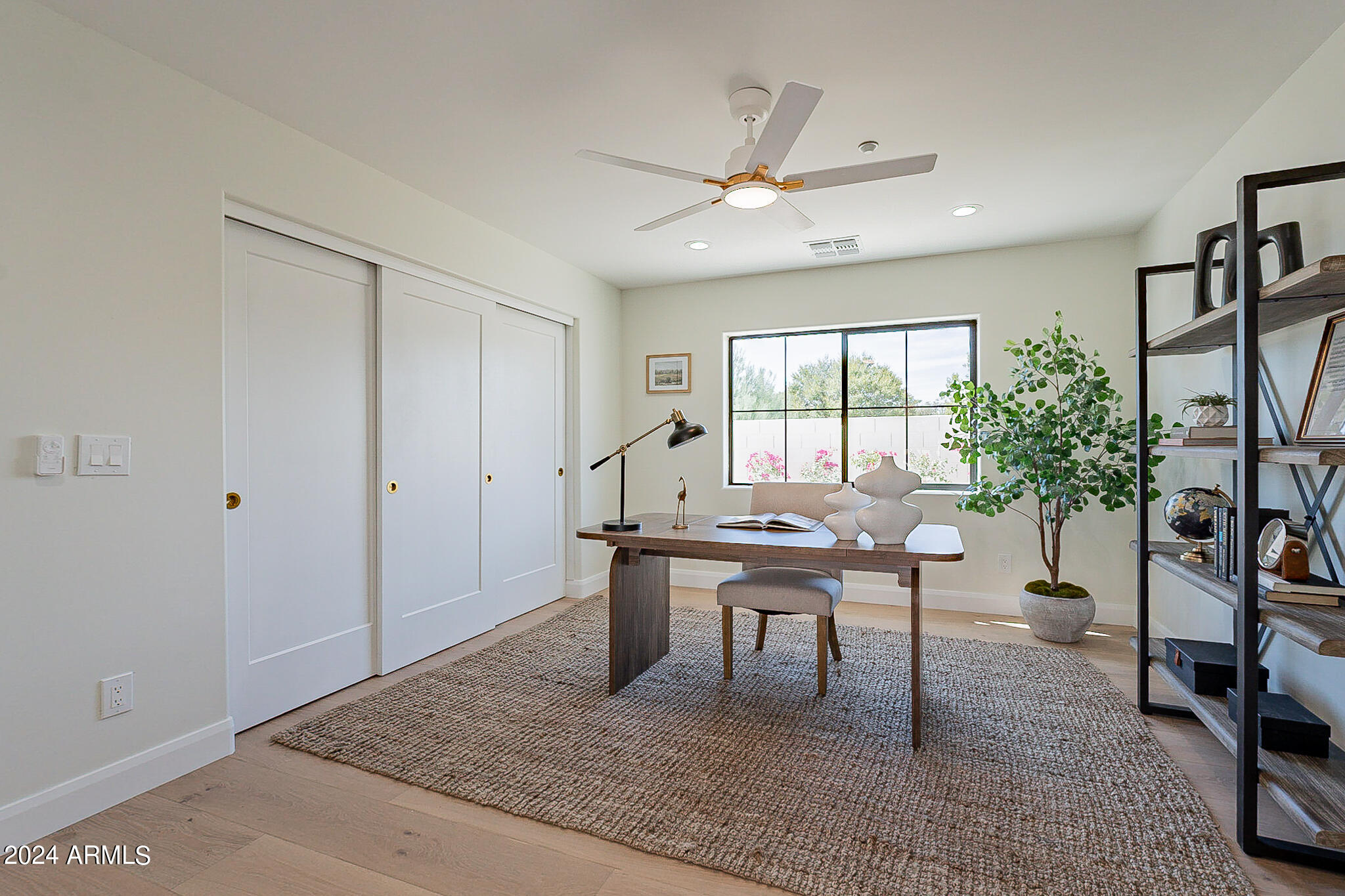 PRESTON HILLS - Residential
