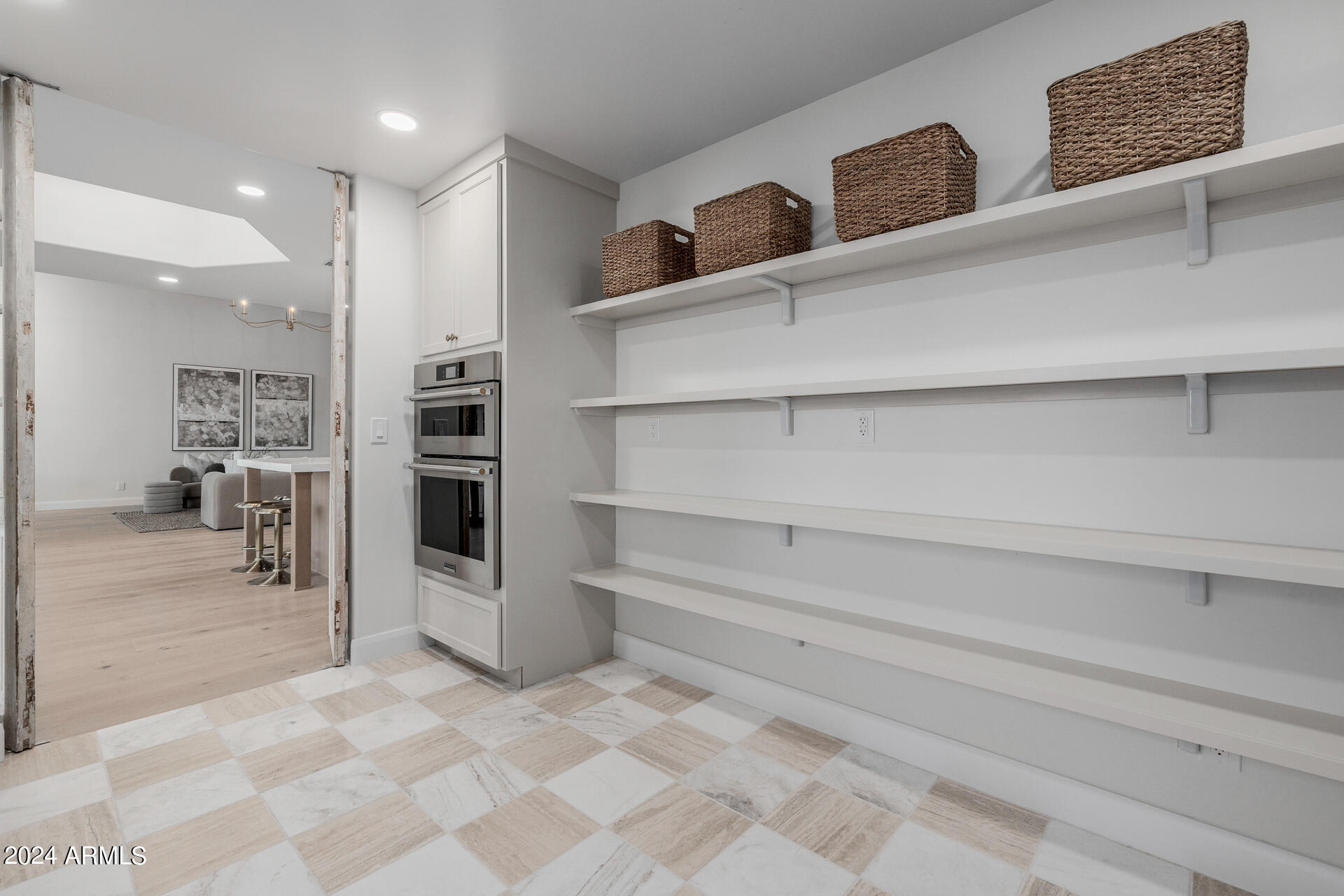 PRESTON HILLS - Residential