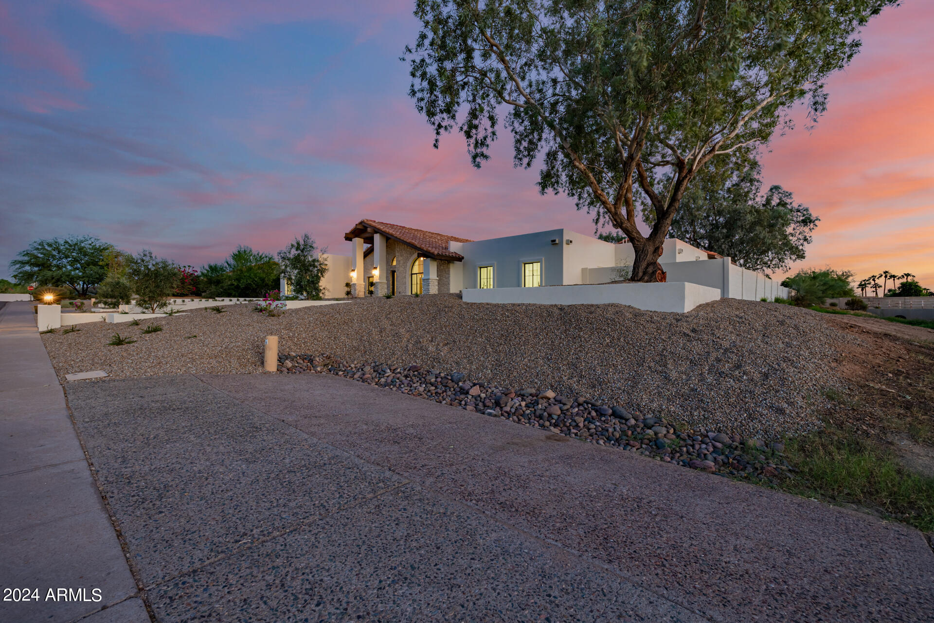 PRESTON HILLS - Residential