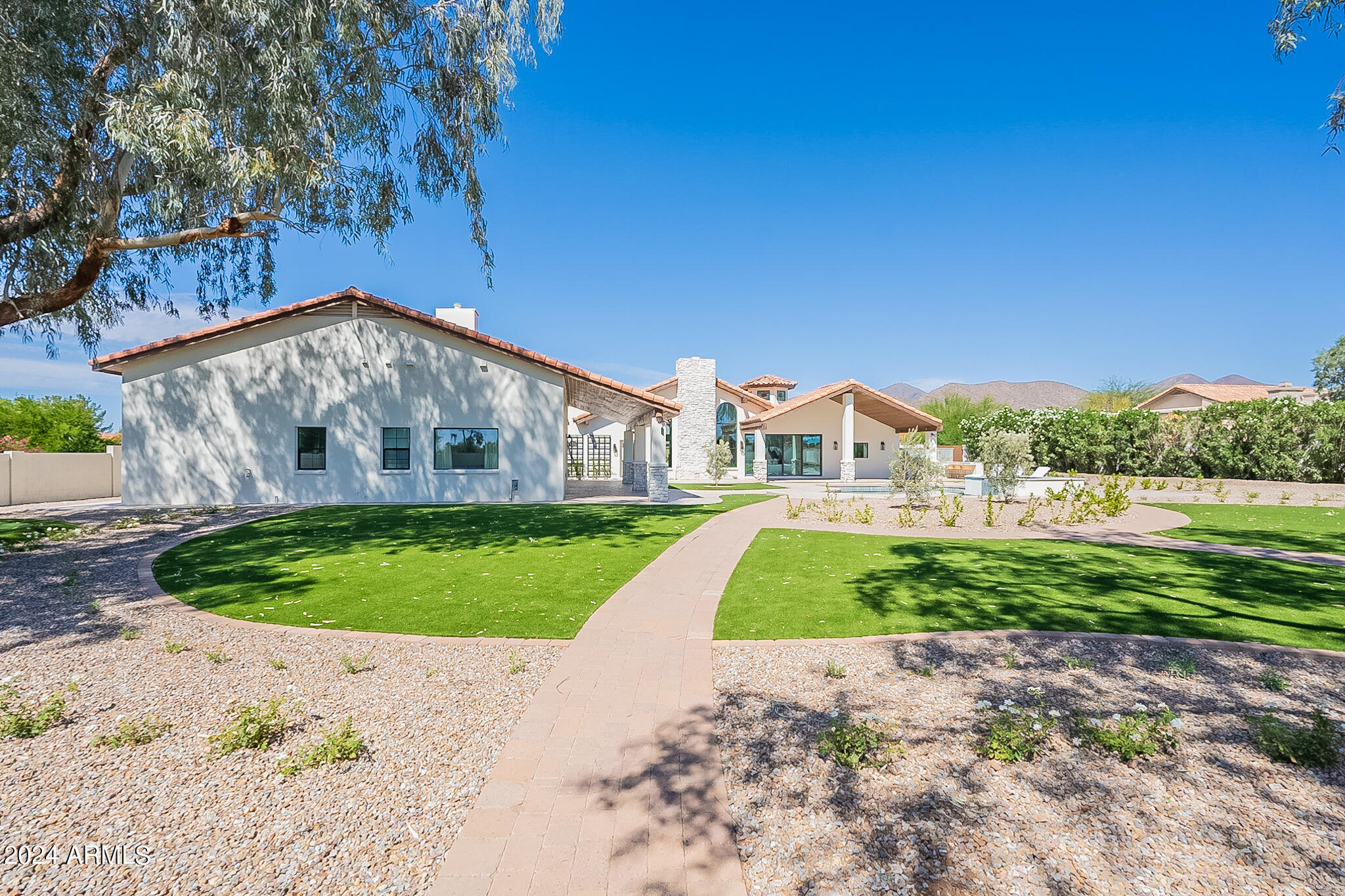 PRESTON HILLS - Residential