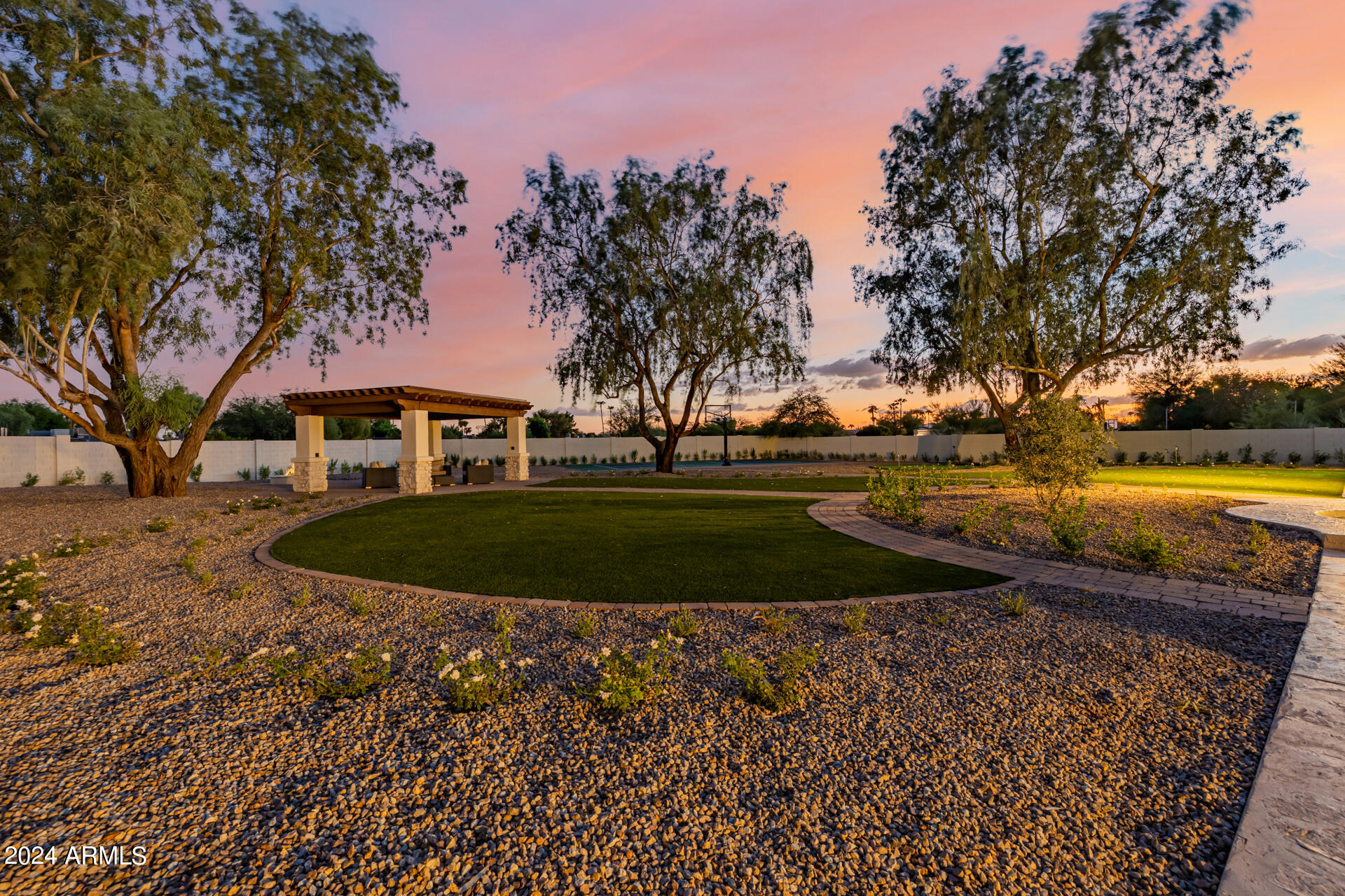 PRESTON HILLS - Residential
