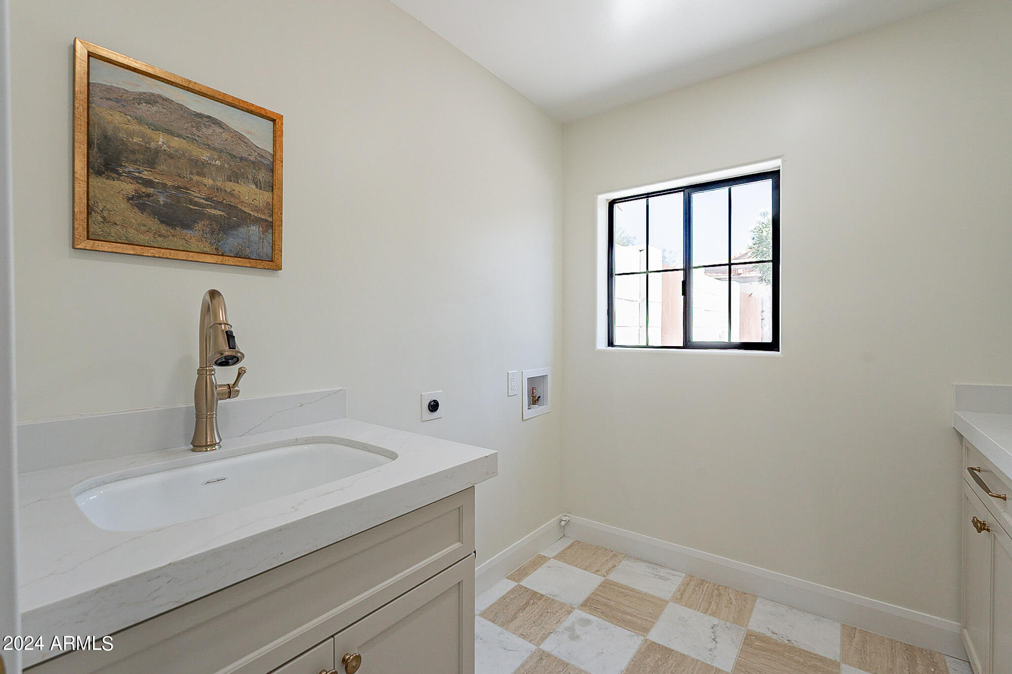 PRESTON HILLS - Residential