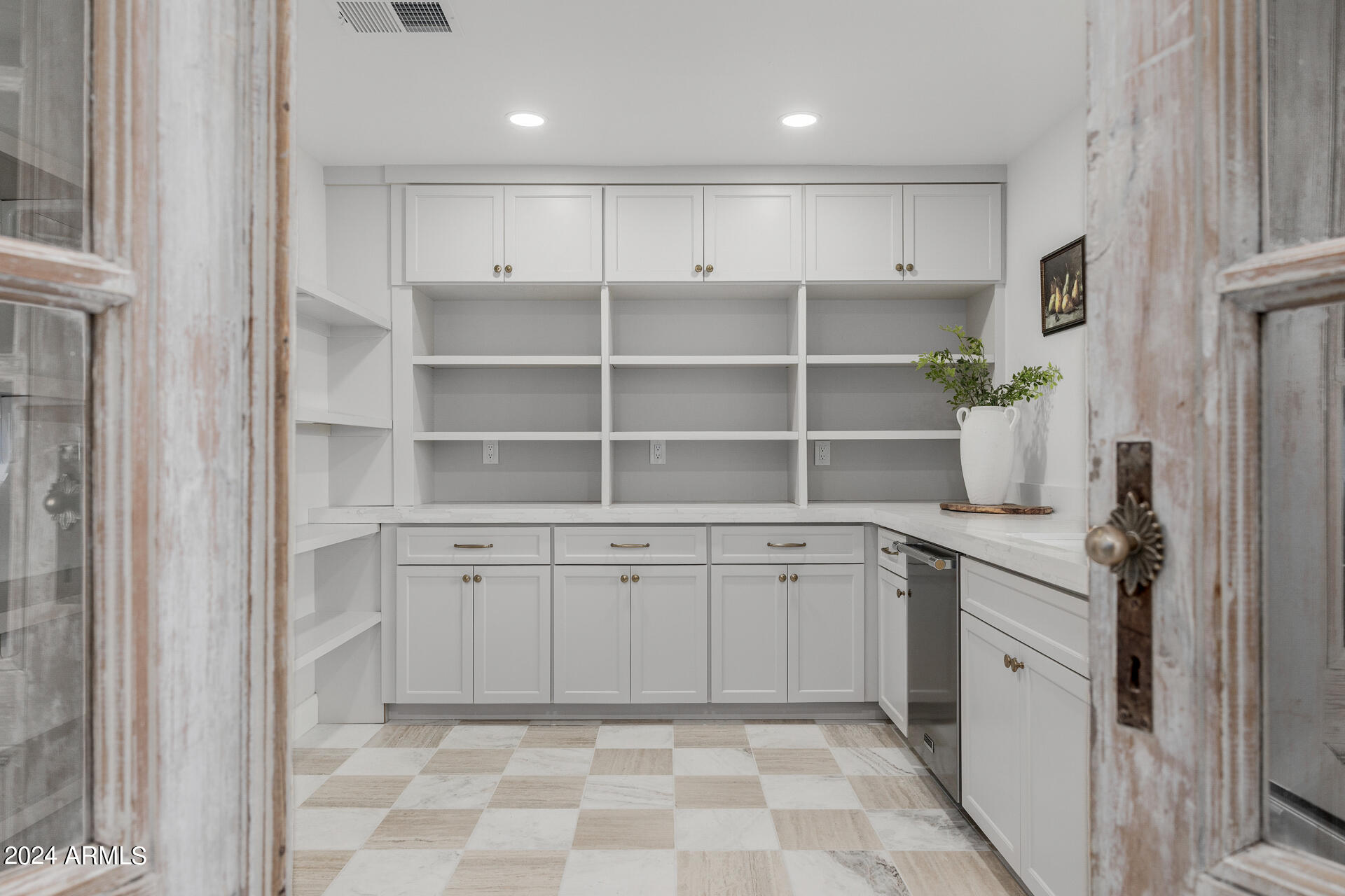 PRESTON HILLS - Residential