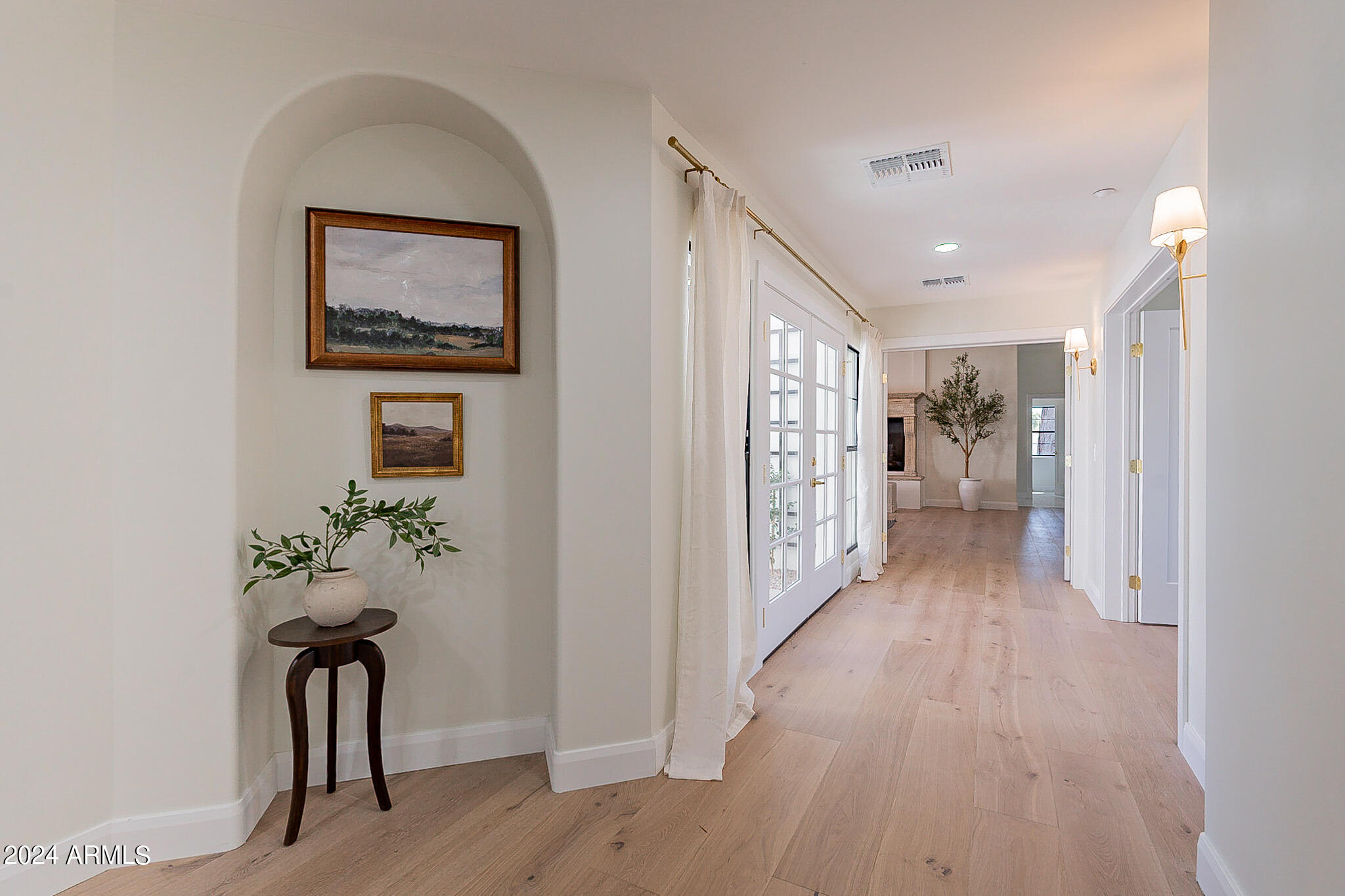 PRESTON HILLS - Residential