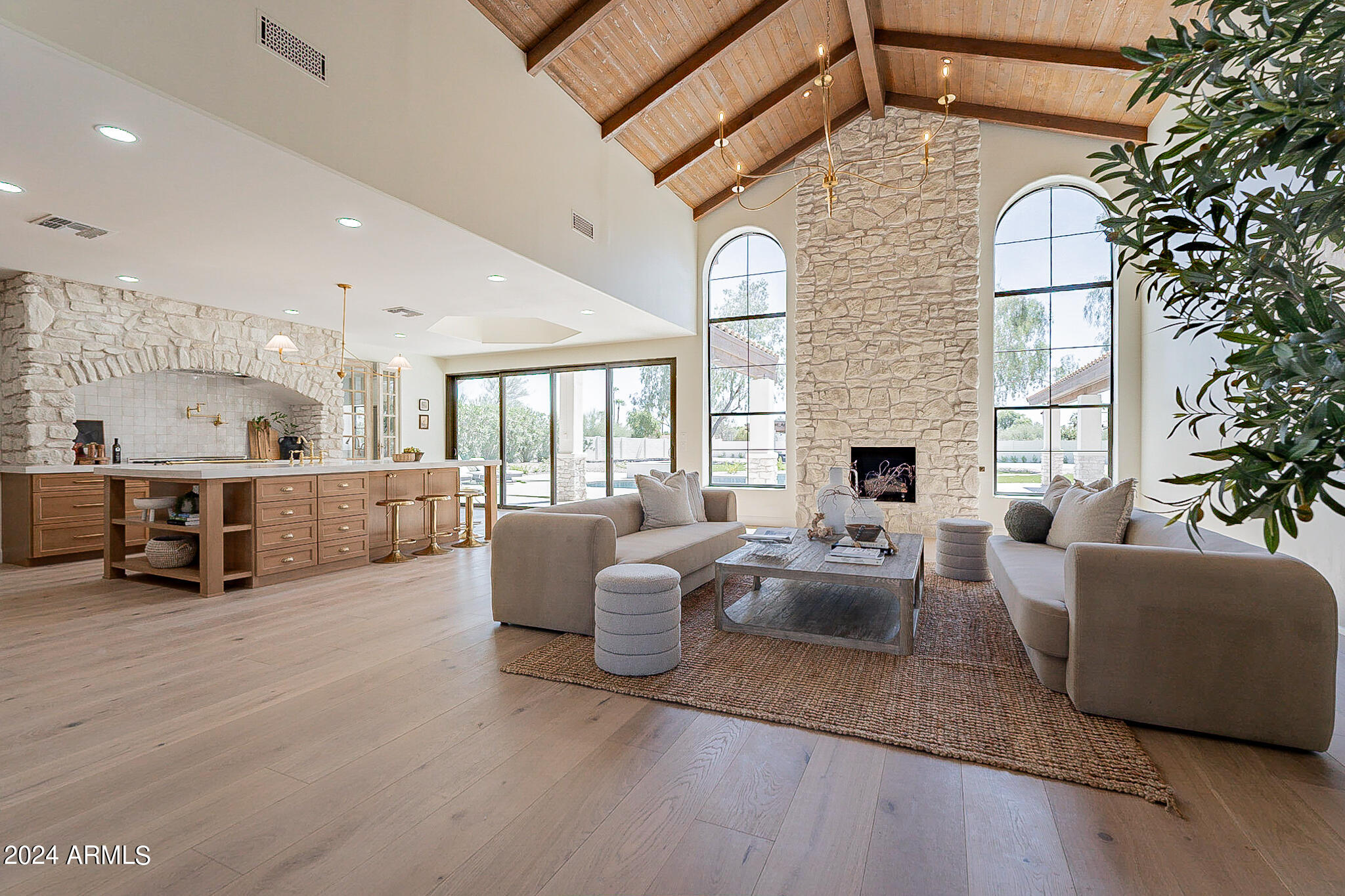 PRESTON HILLS - Residential
