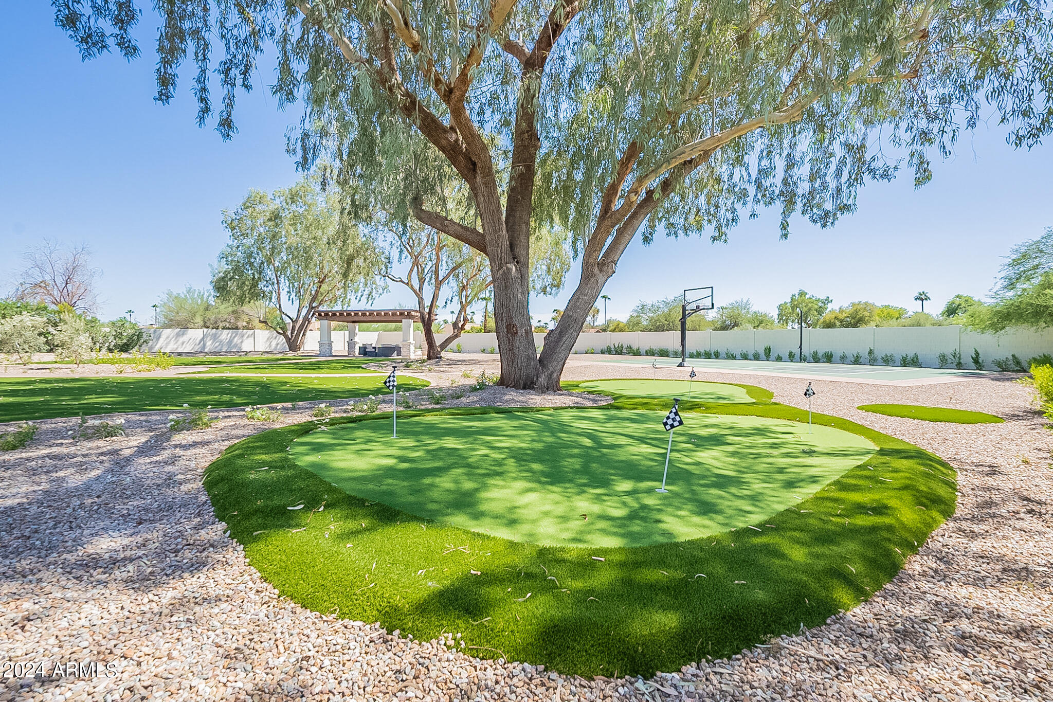 PRESTON HILLS - Residential
