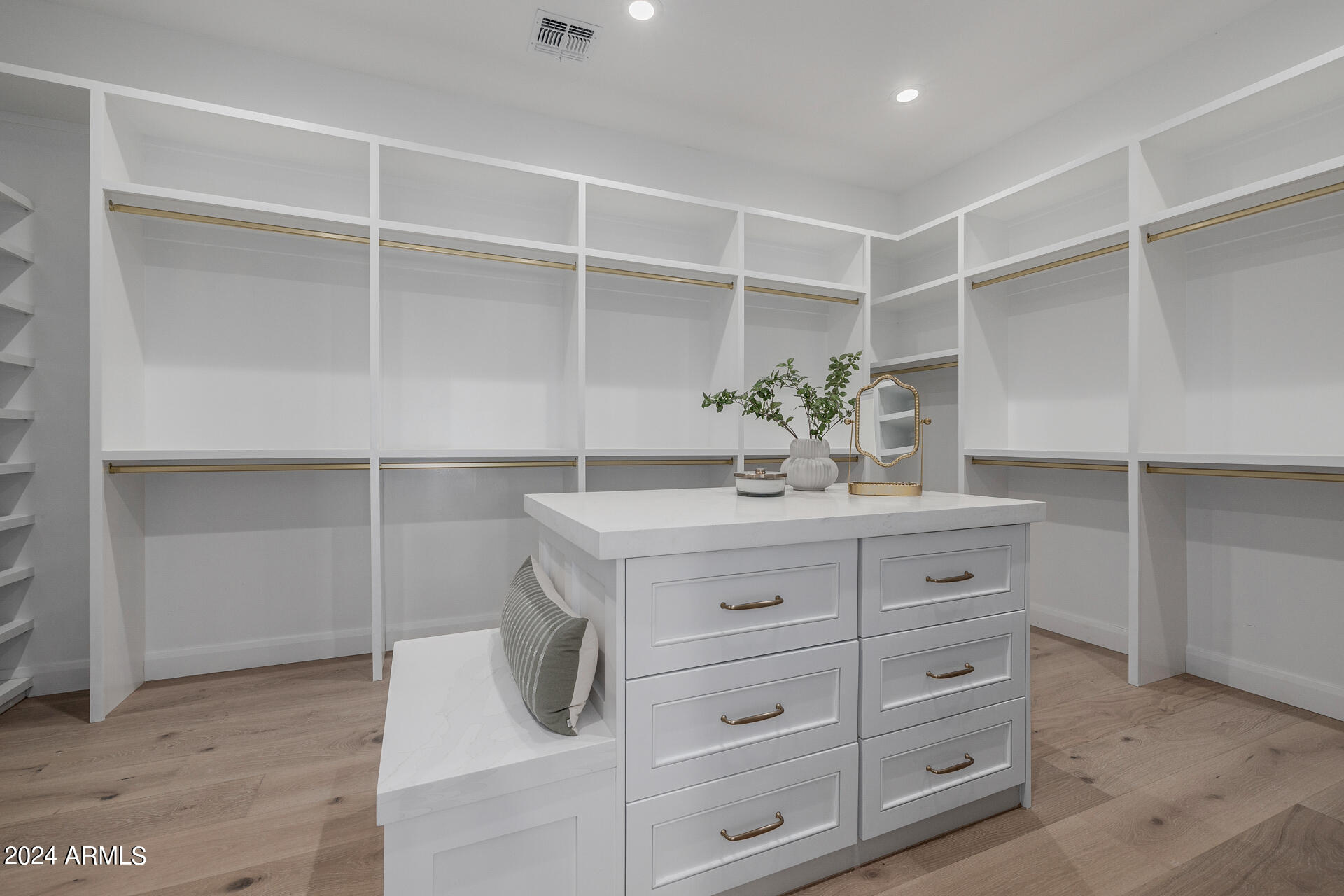 PRESTON HILLS - Residential