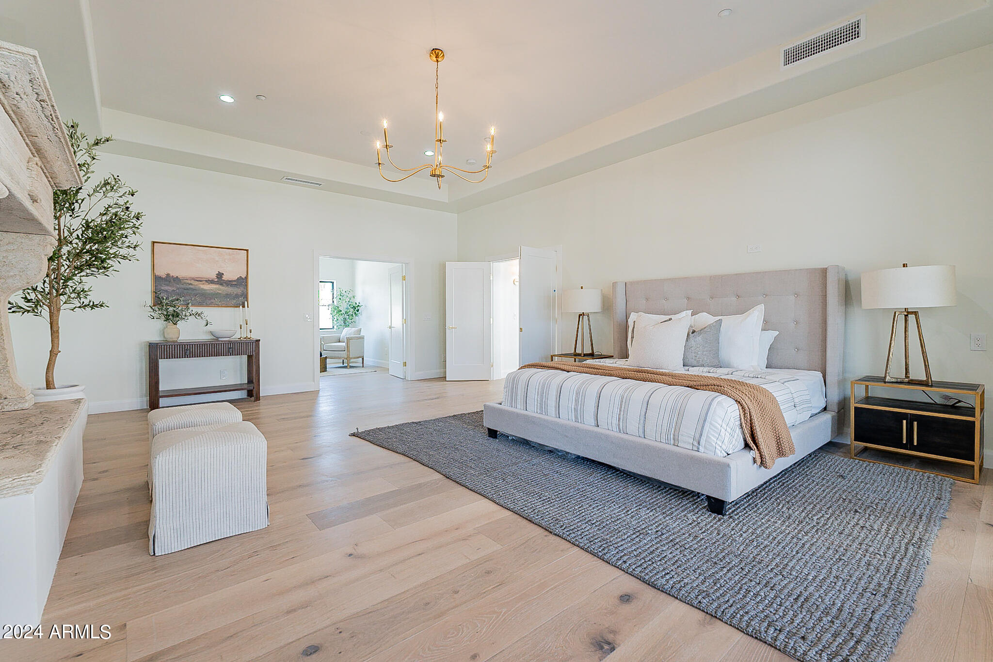PRESTON HILLS - Residential