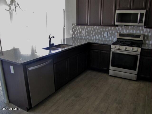 HOLIDAY AT PUEBLO DEL SOL PHASE 5A - Residential Lease