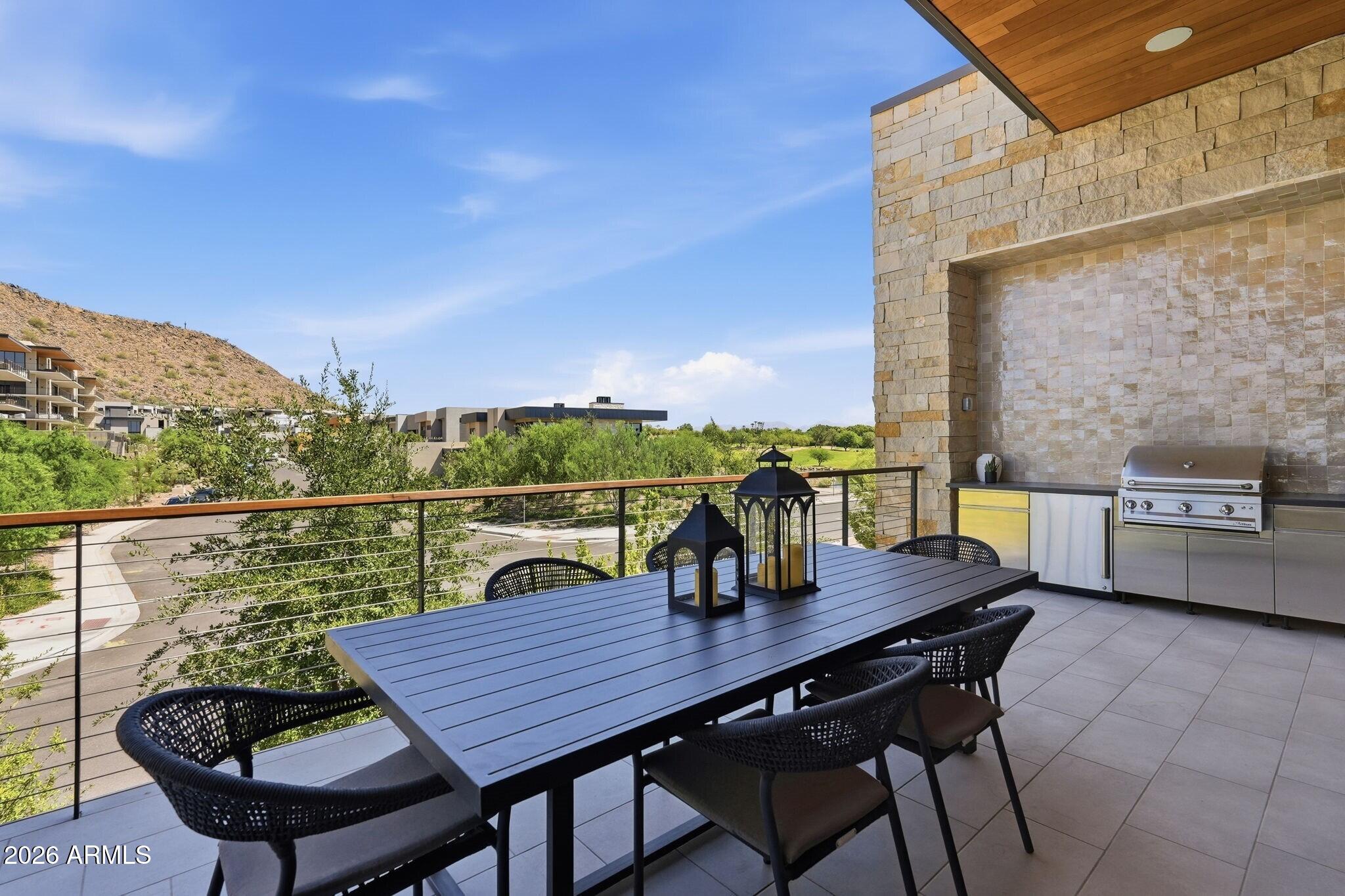 PHOENICIAN - Residential
