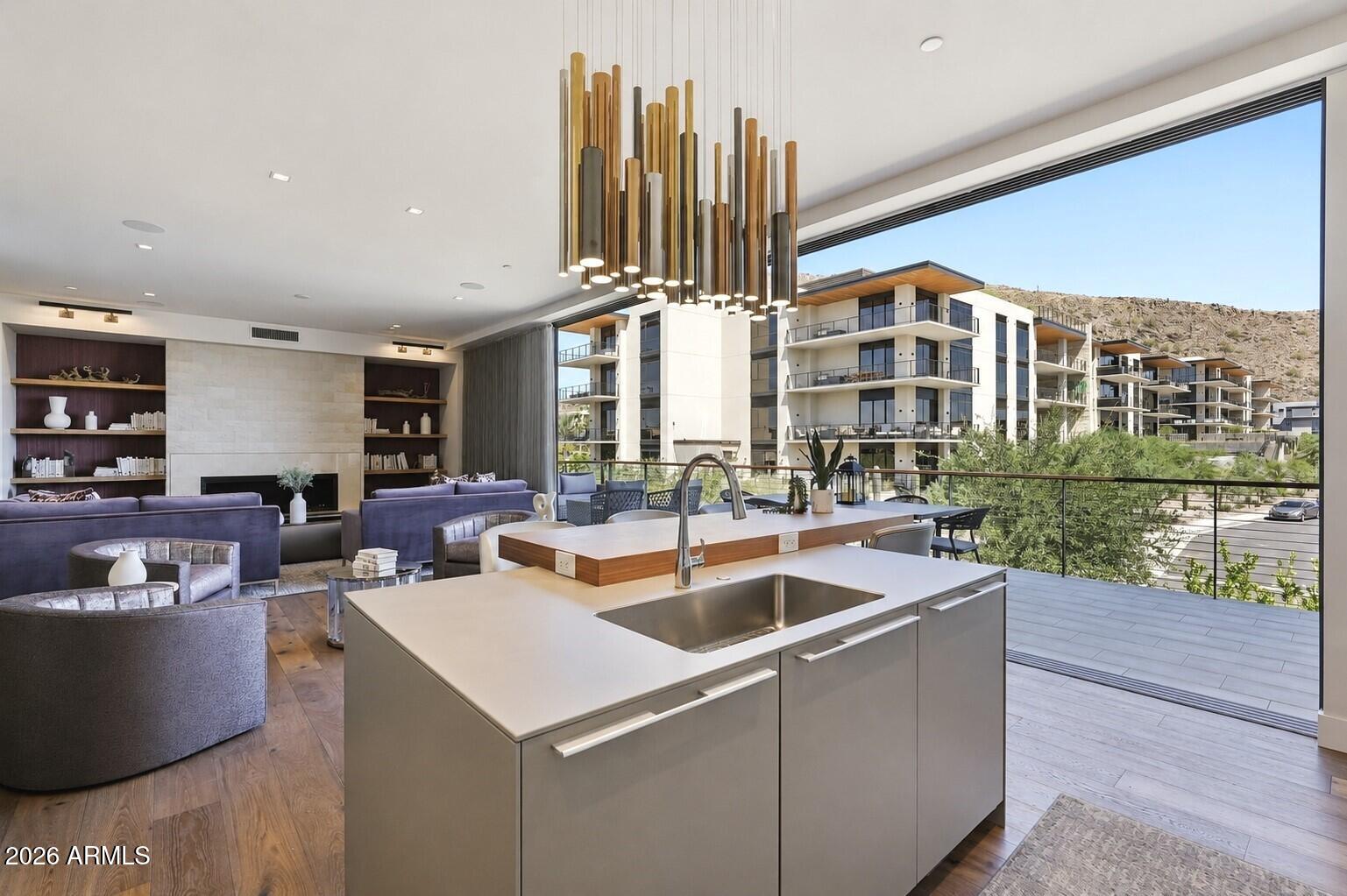 PHOENICIAN - Residential