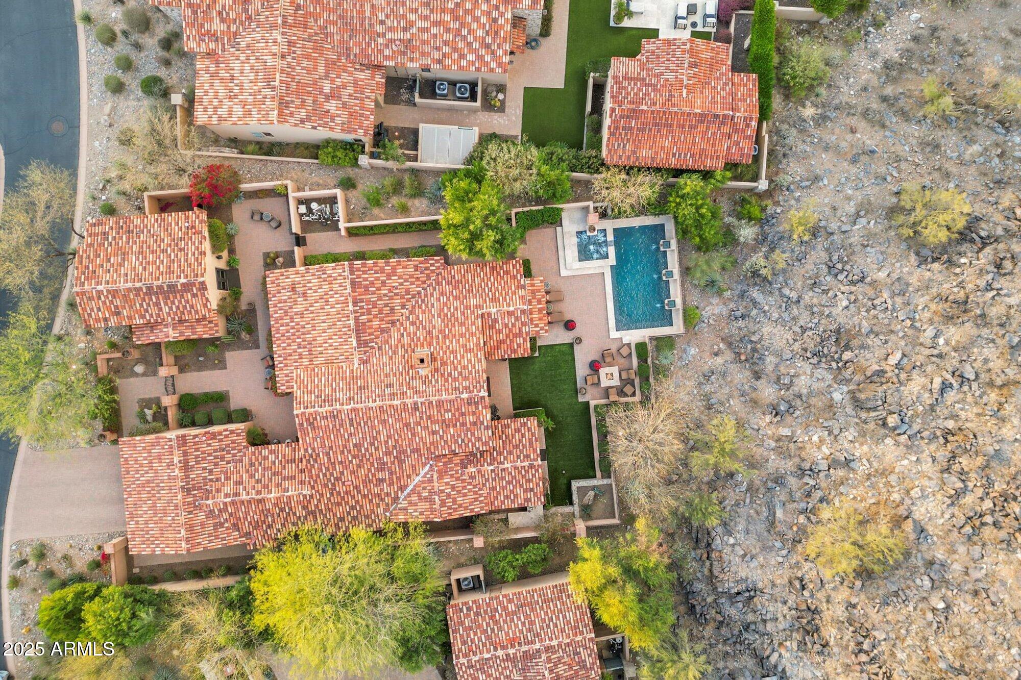SILVERLEAF - Residential