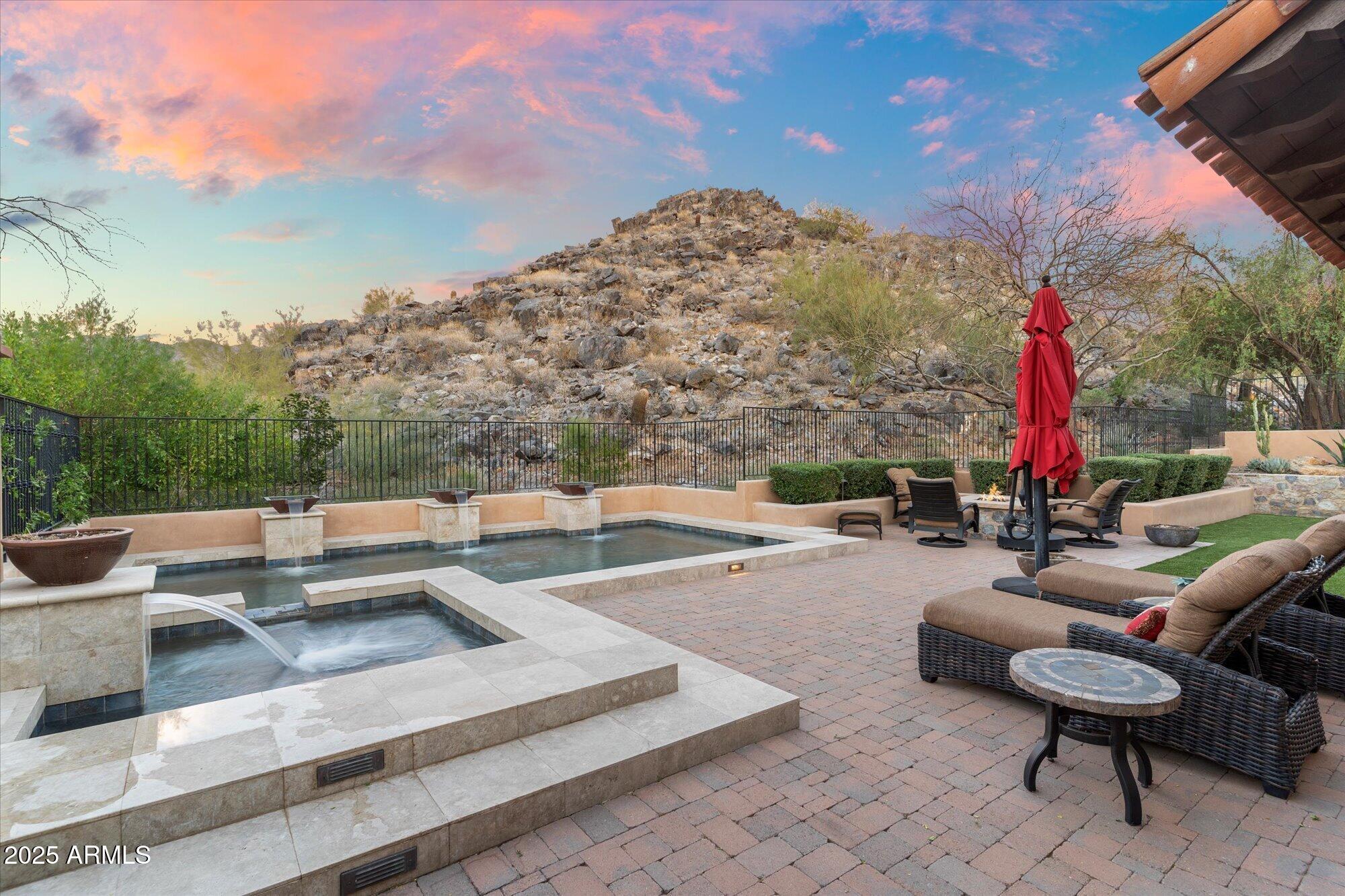 SILVERLEAF - Residential