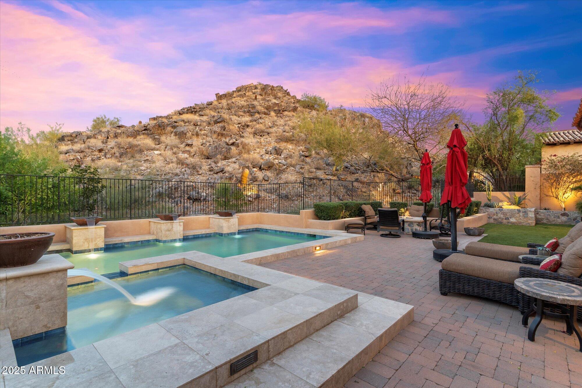 SILVERLEAF - Residential