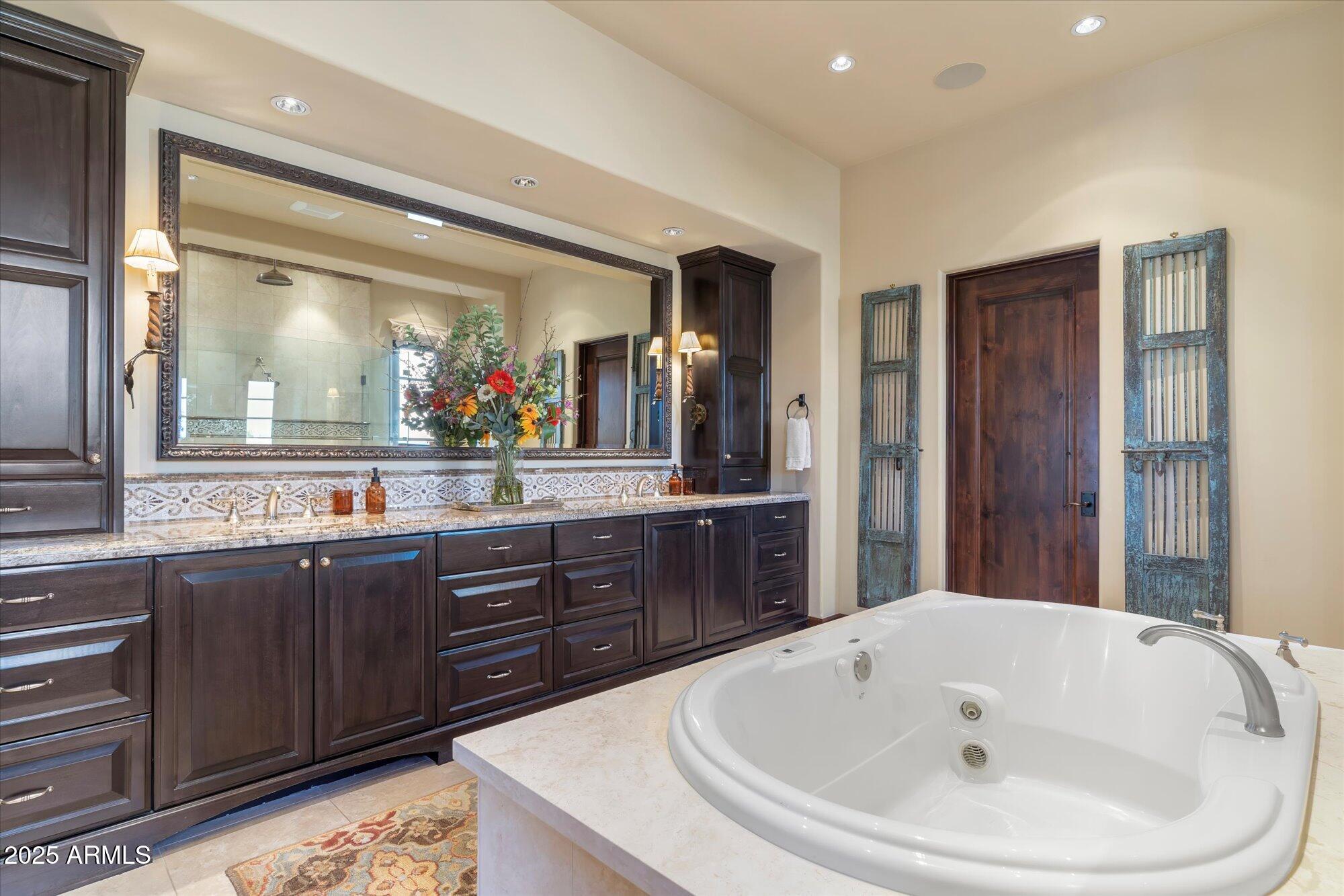 SILVERLEAF - Residential