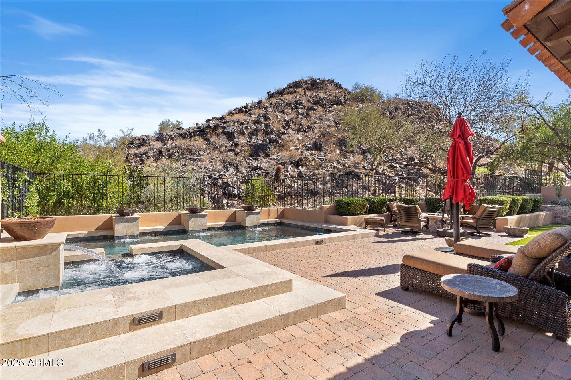 SILVERLEAF - Residential