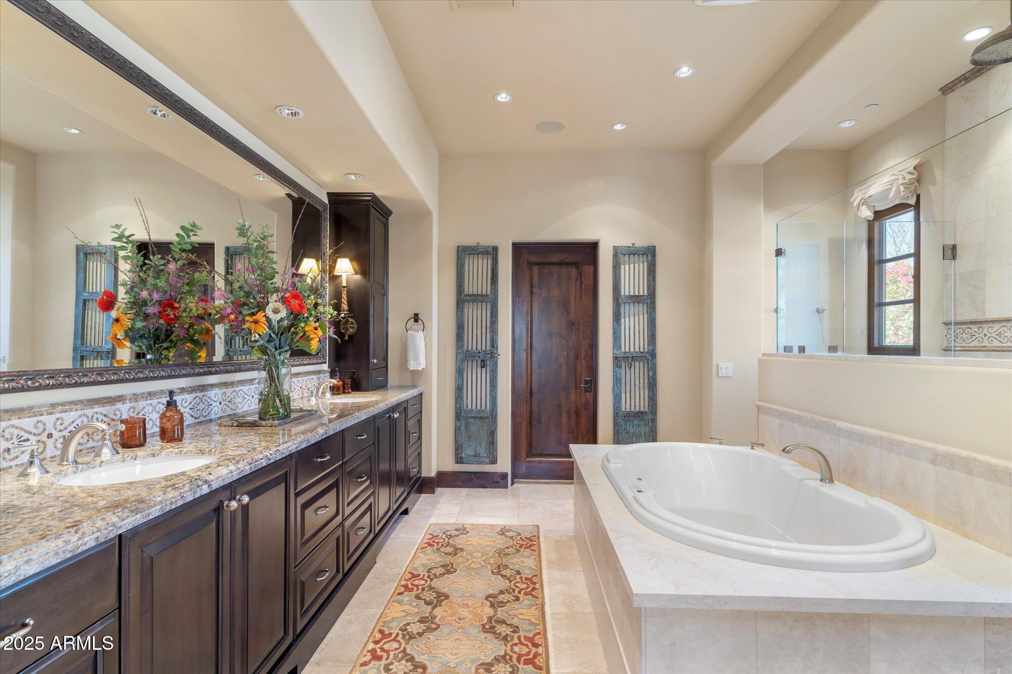 SILVERLEAF - Residential