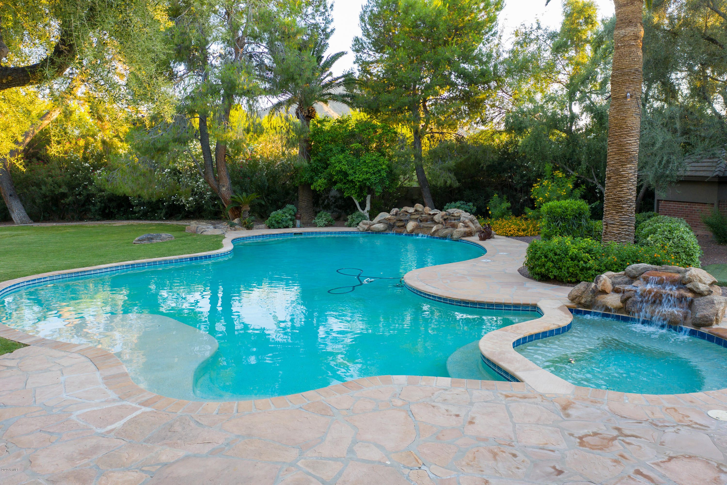 SCHERER HEIGHTS - Residential