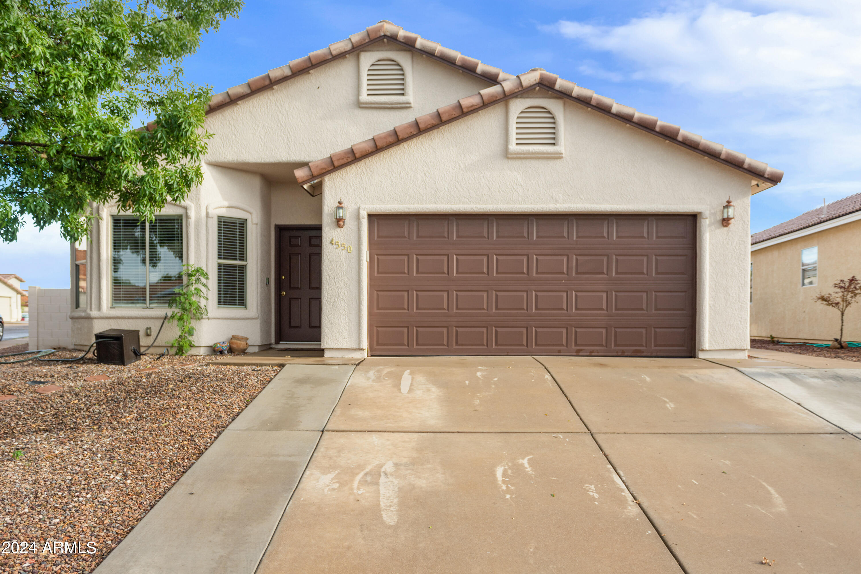 Beautifully maintained 3 bedroom 2 bath on a corner lot in Chaparral! Come see this home with its eat in kitchen large great room and a bonus room to use for an office space or whatever your heart desires. Landscaped backyard makes it perfect for relaxing or entertaining adding to this home and all it has to offer. Come see your new home today.