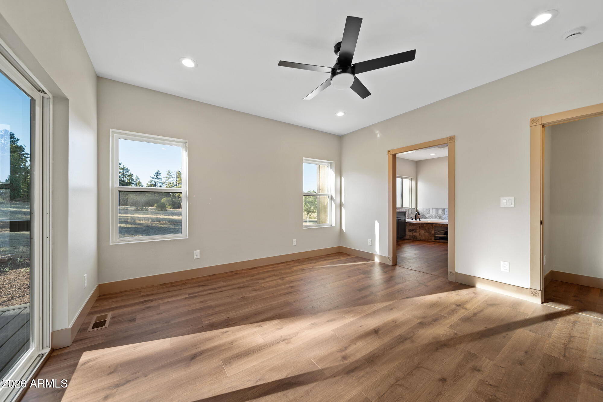 Torreon Lakes - Residential