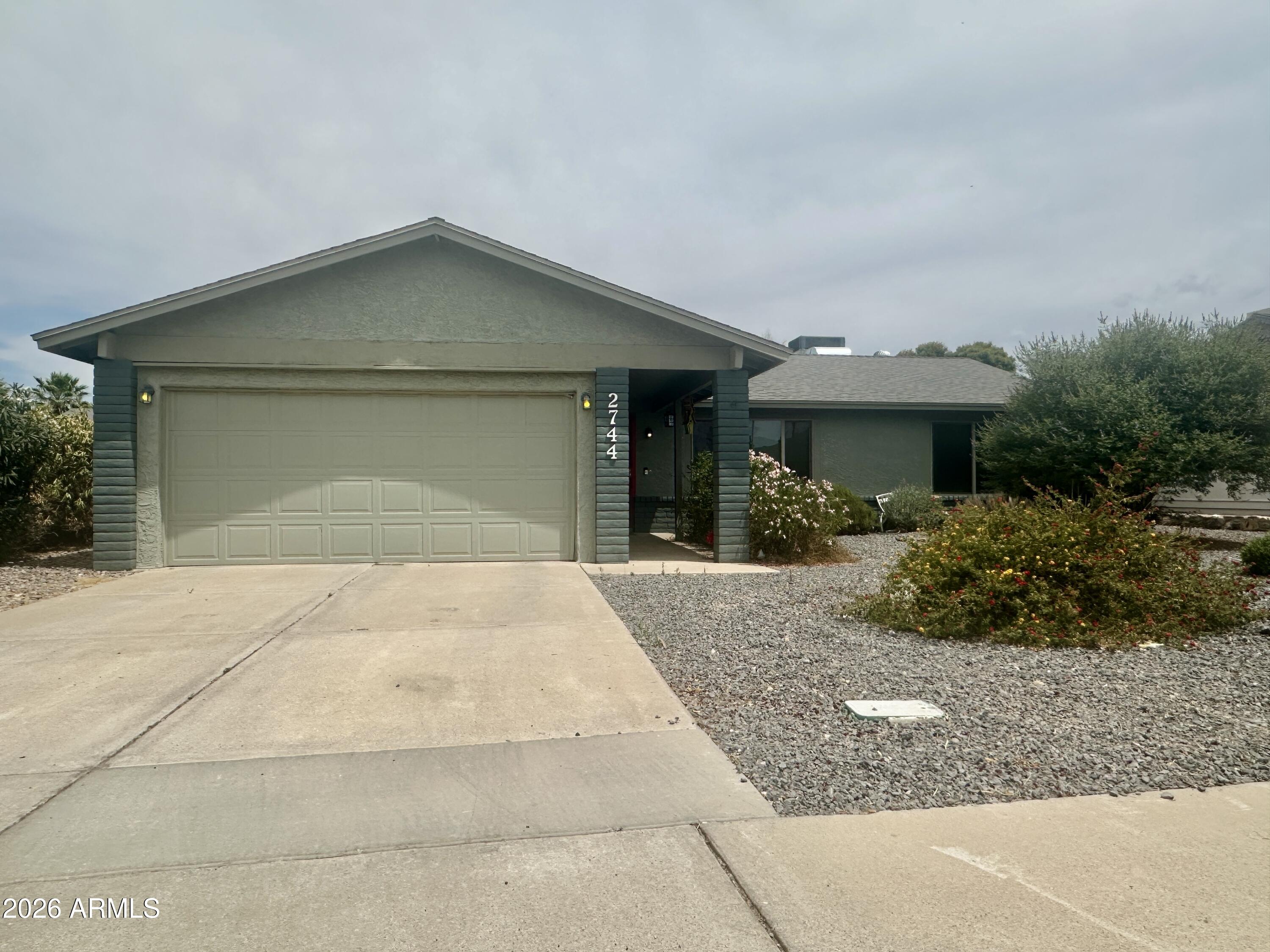 3-bedroom, 2-bathroom single-family home in Phoenix, AZ 85032 with no HOA. The clean, open floorplan maximizes the 1,426 square feet with easy flow between living and dining areas. Newer roof and dual-pane windows add efficiency and peace of mind. Two full bathrooms, spacious bedrooms, and a private backyard ideal for entertaining or relaxing. Built in 1983 with modern updates already done -- just move in. Centrally located near Loop 101, SR-51, Desert Ridge Marketplace, and Paradise Valley amenities. A turnkey Phoenix home priced to move.