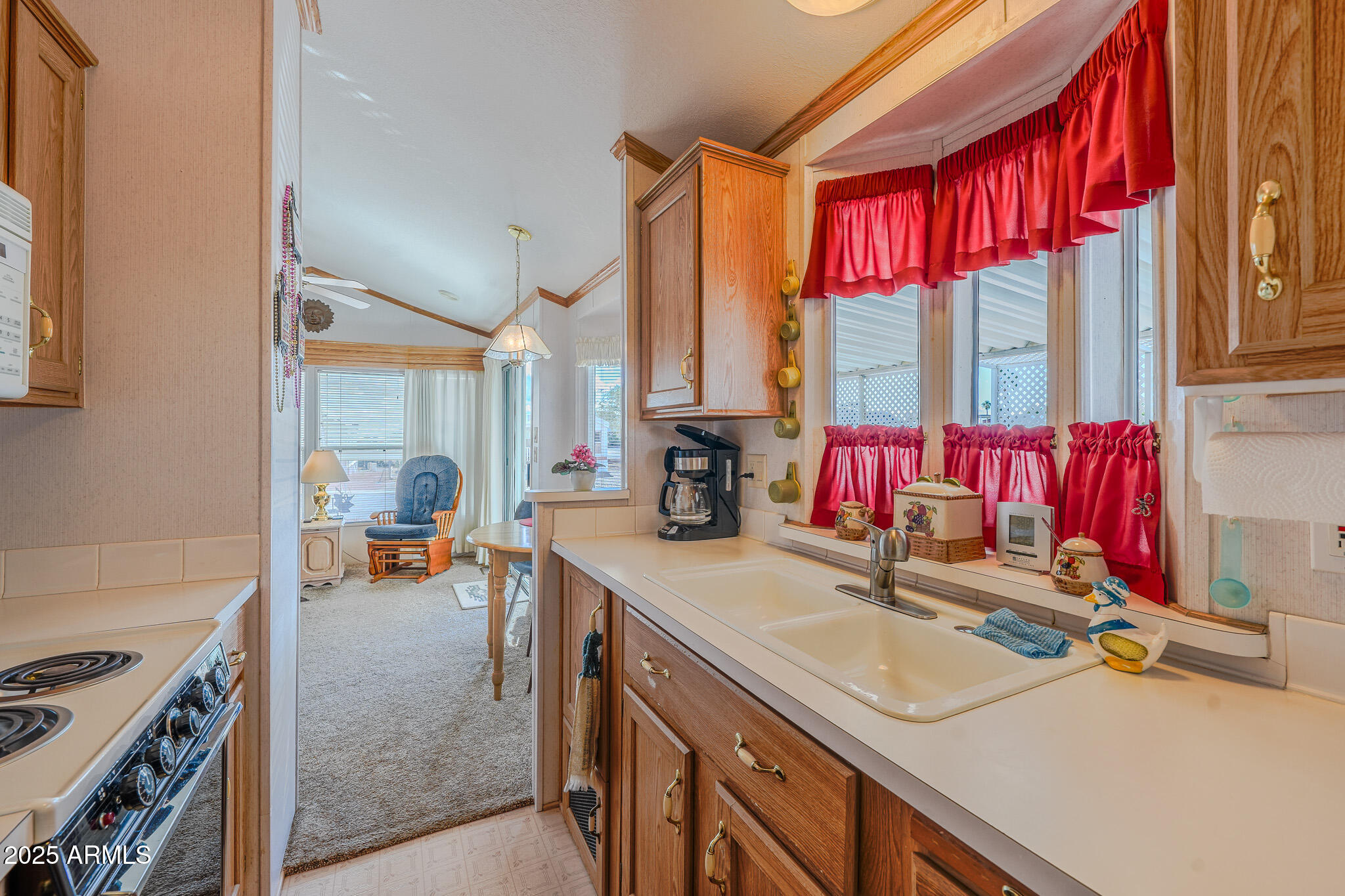 ESCAPEES AT NORTH RANCH - Residential