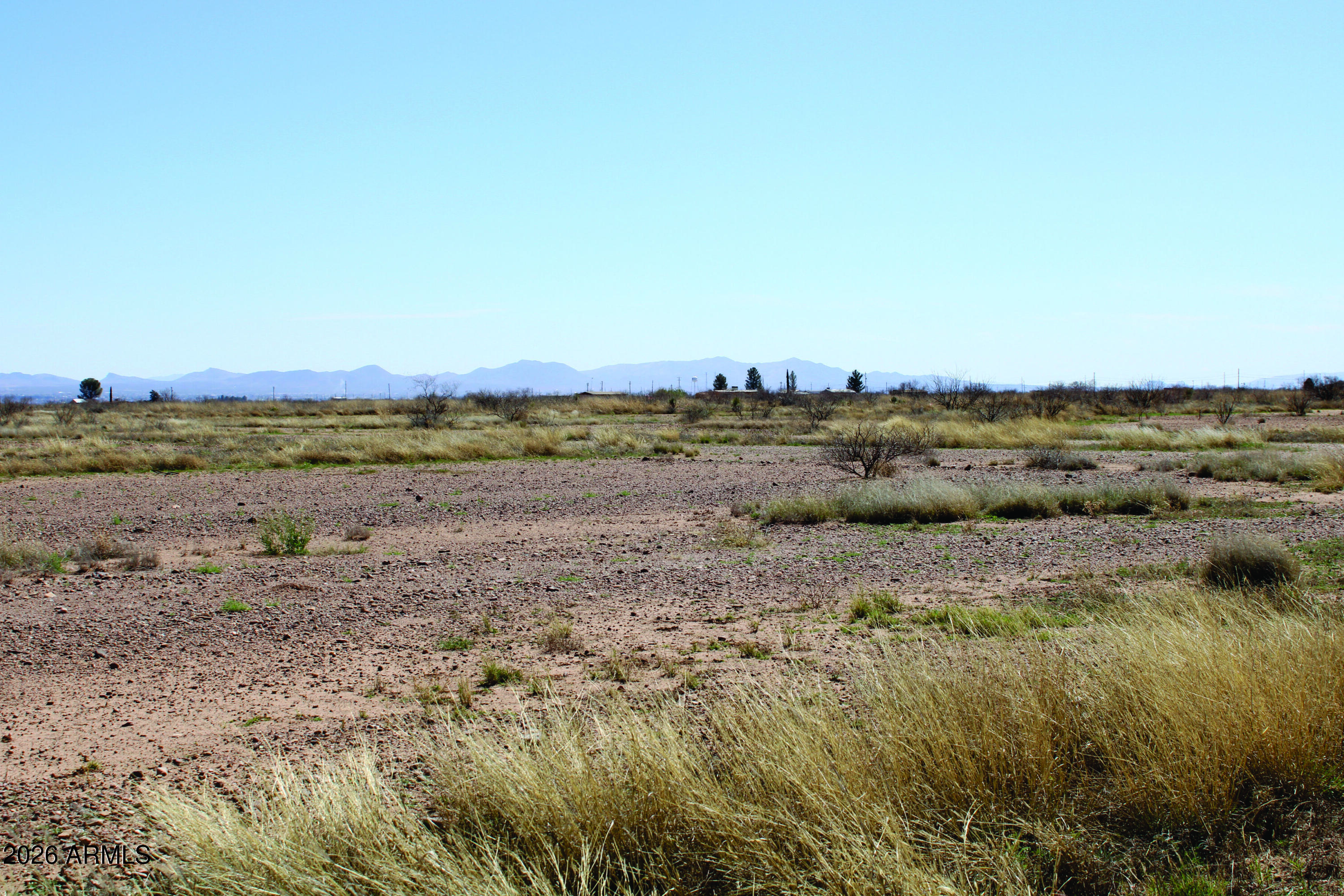 Great level property ready to build on, Close to Douglas and Bisbee for work or shopping. Short drive to Historic Tombstone or other Cochise County sites