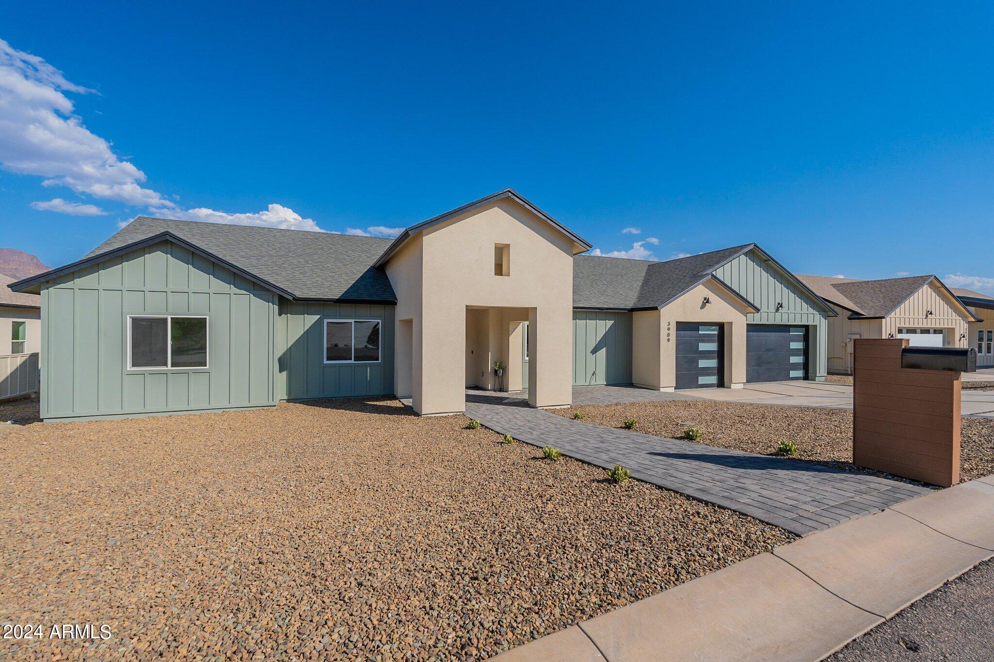 Montana Dorada - Residential