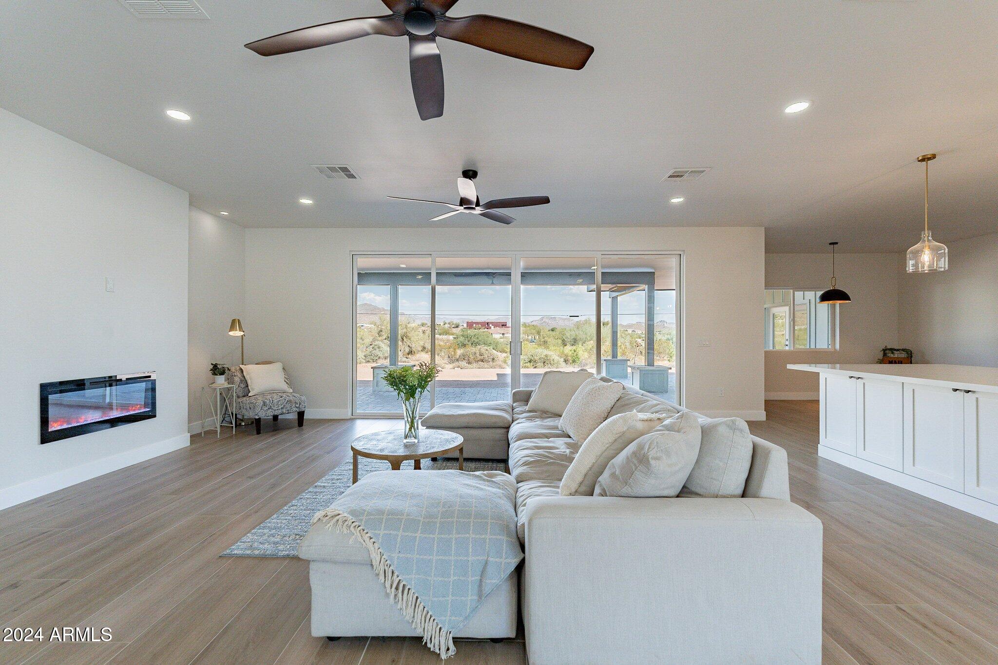 Montana Dorada - Residential