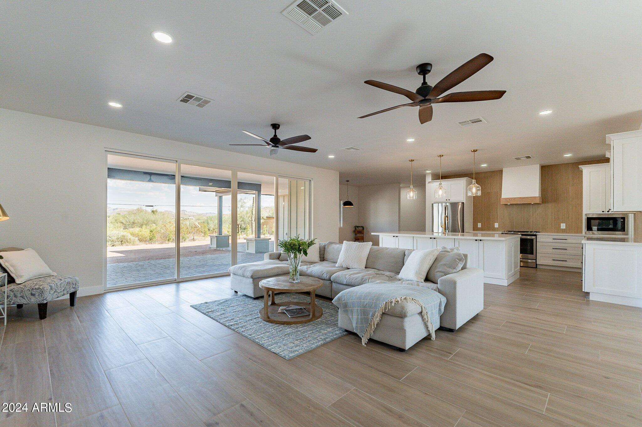 Montana Dorada - Residential