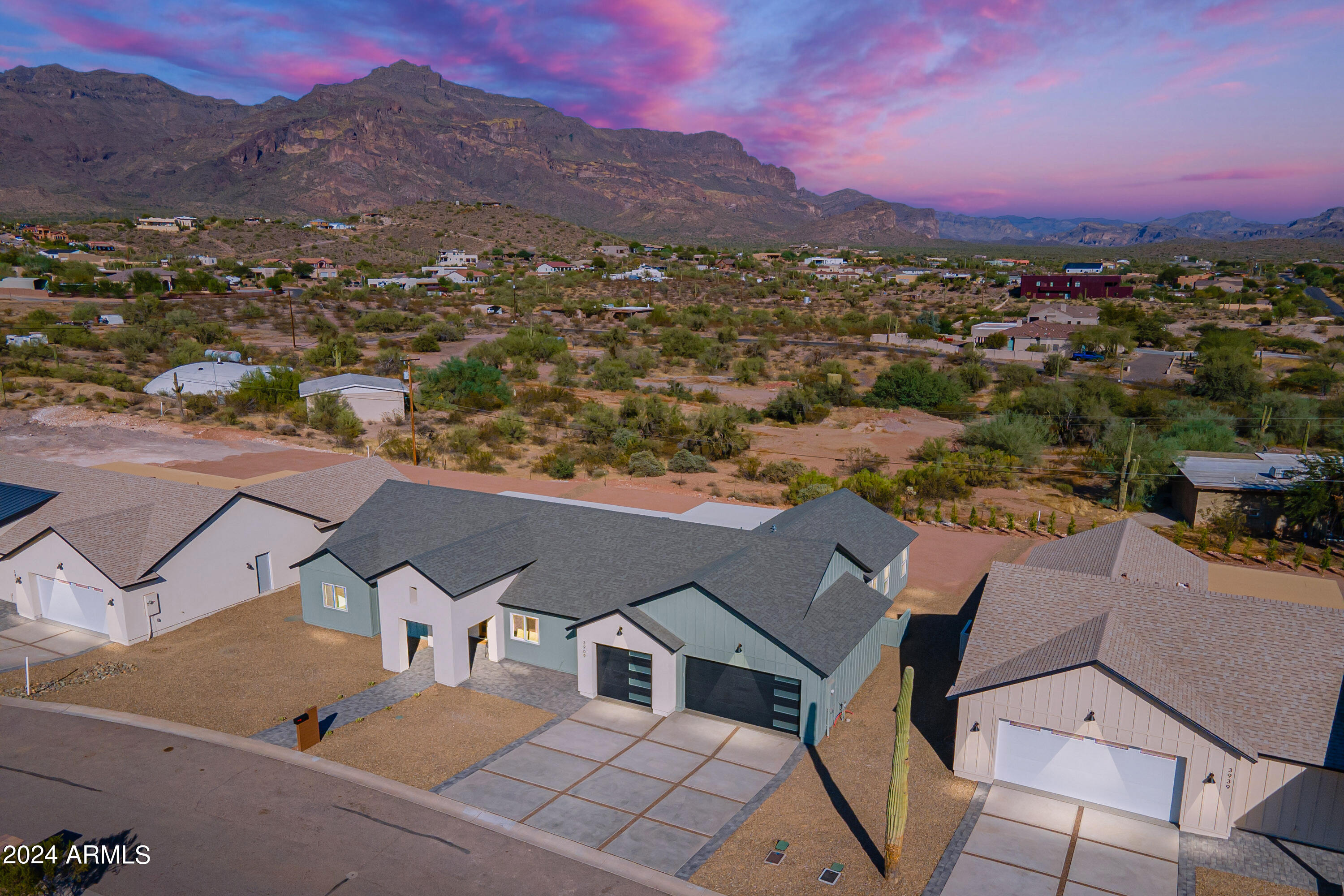 Montana Dorada - Residential