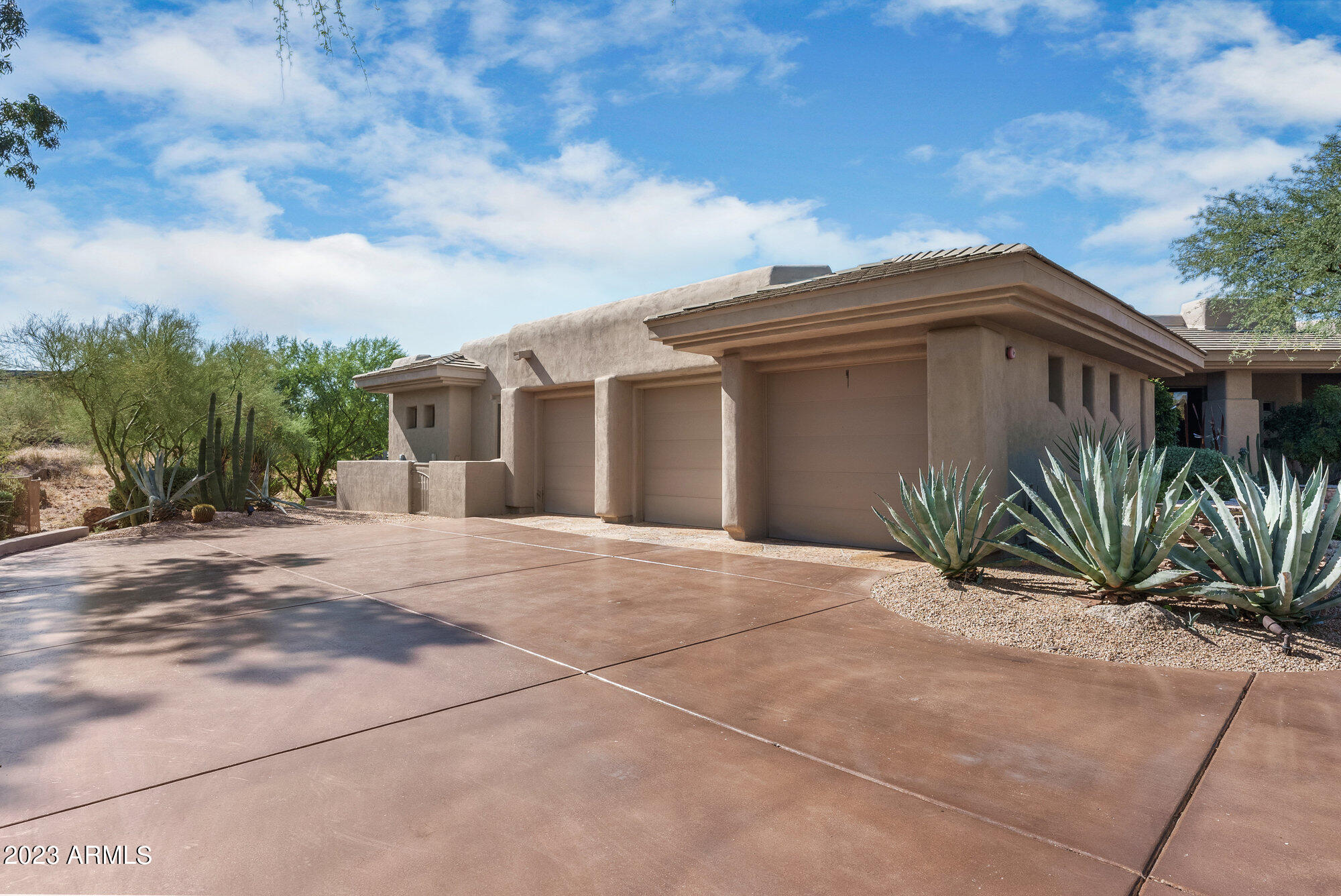 BOULDER CREST AT TROON NORTH UNIT 1; and LOT 38 BOULDER CREST AT TROON NORTH UNIT 1 MCR 043040 - Residential