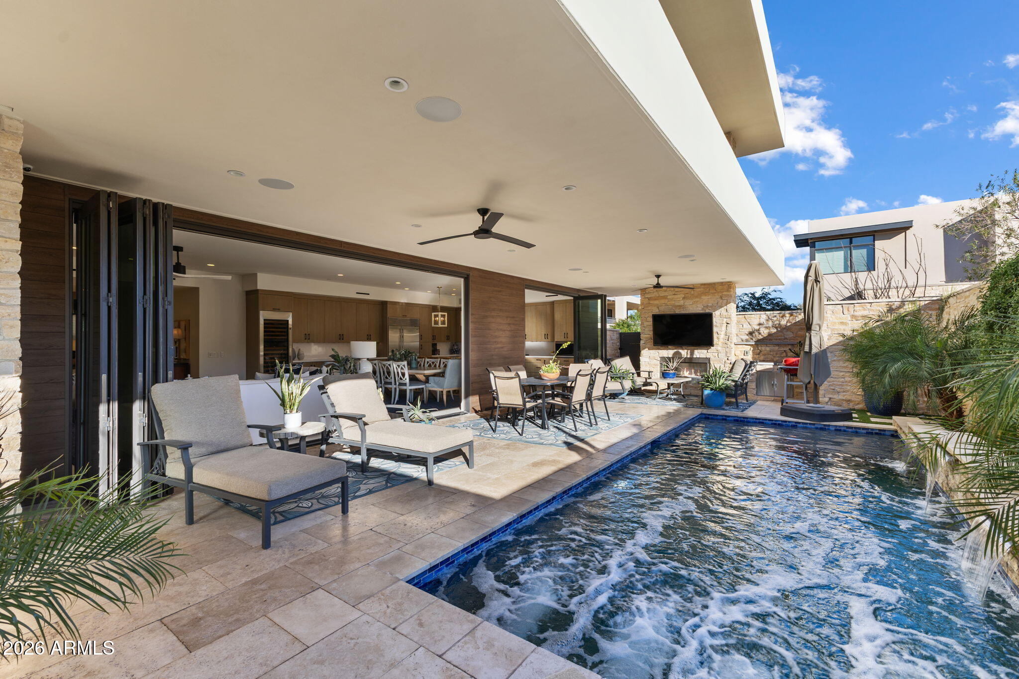 VILLAS AT MOUNTAIN SHADOWS 2 CONDOMINIUMS 2 - Residential