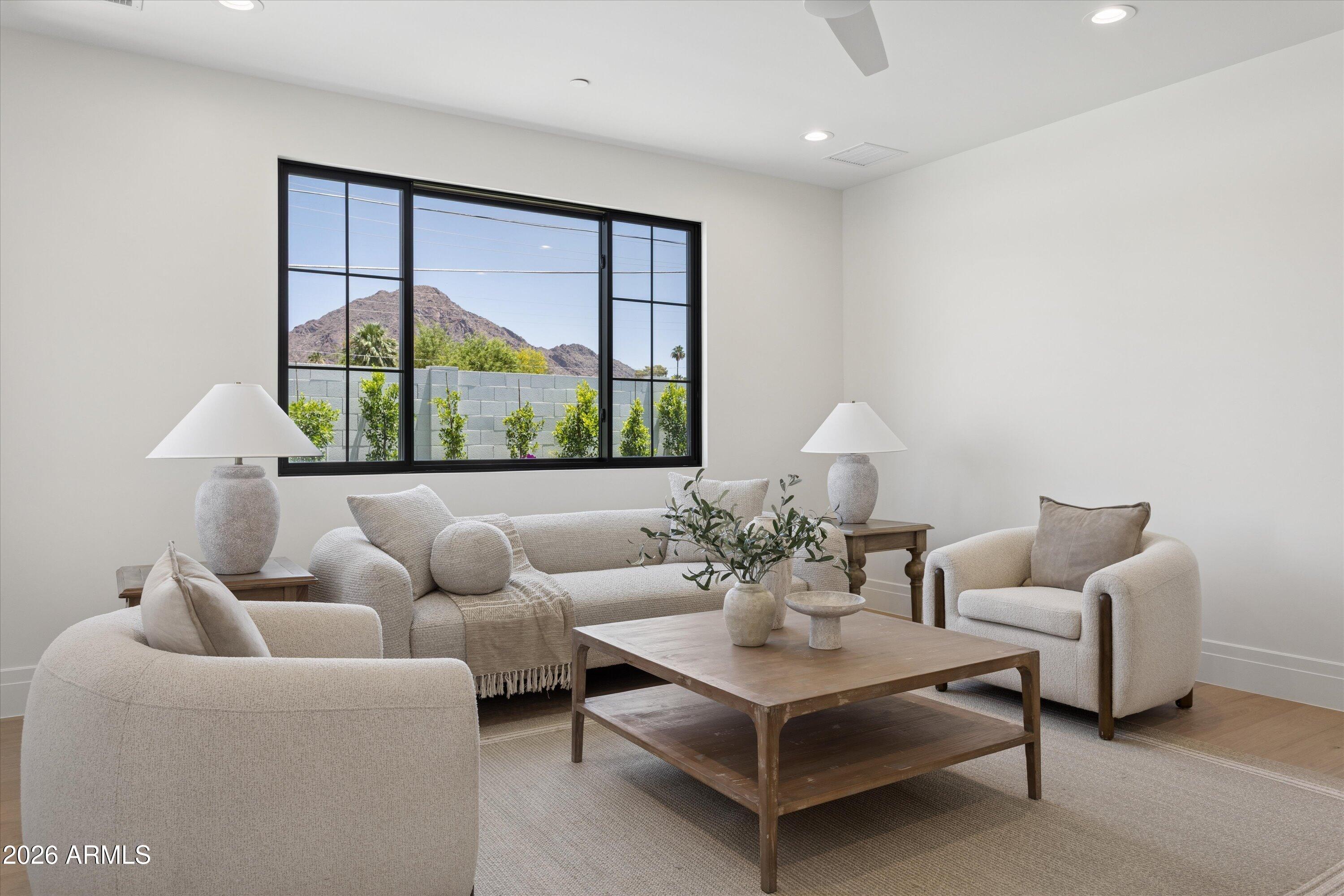 HACIENDA GRANADA 3 - Residential