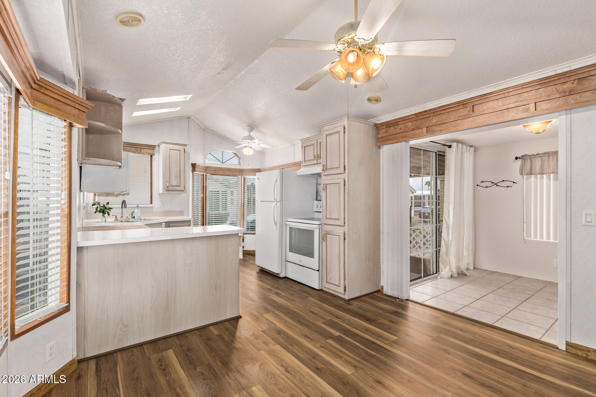 CARRIAGE MANOR RV RESORT - Residential
