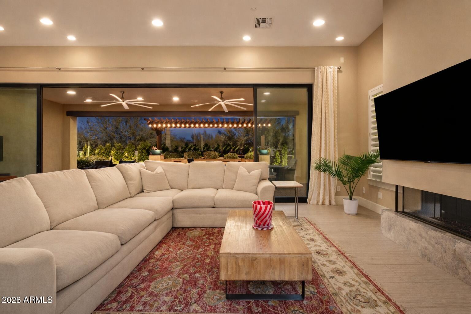 BELLISSIMA - Residential