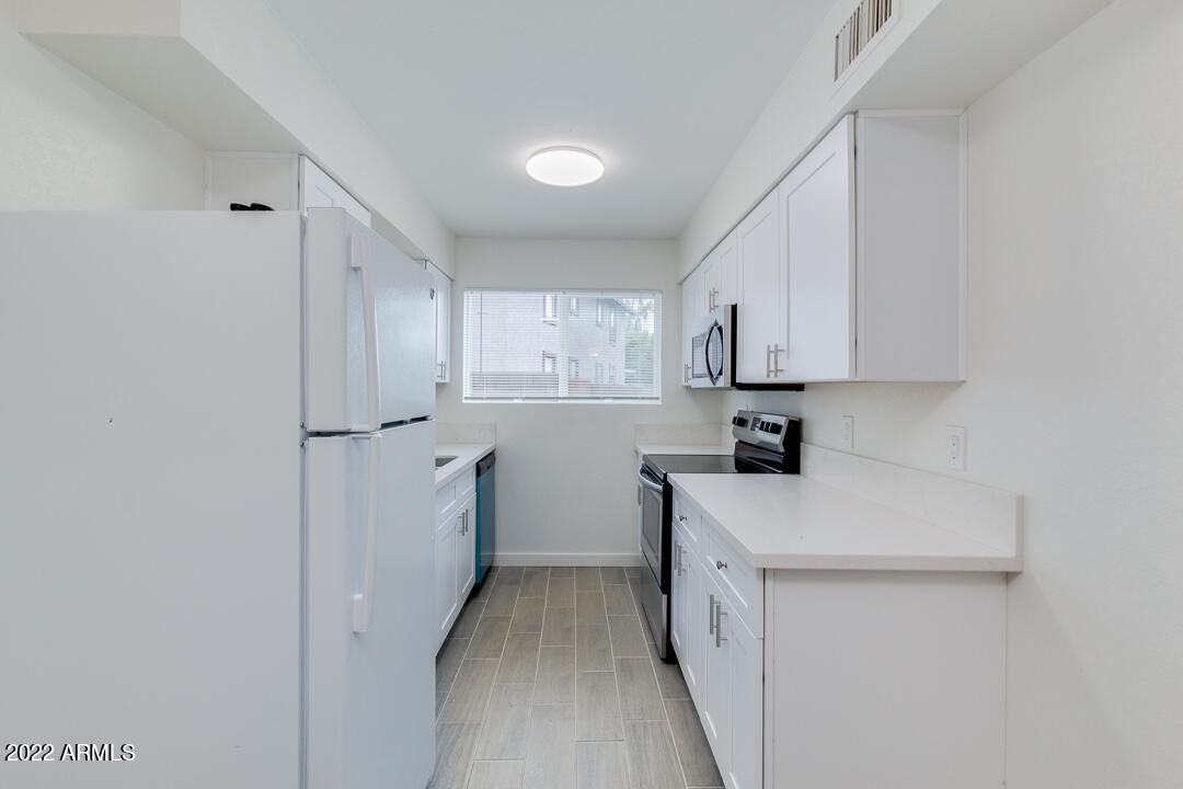 MCLELLAN ACRES BLK 2 - Residential Income