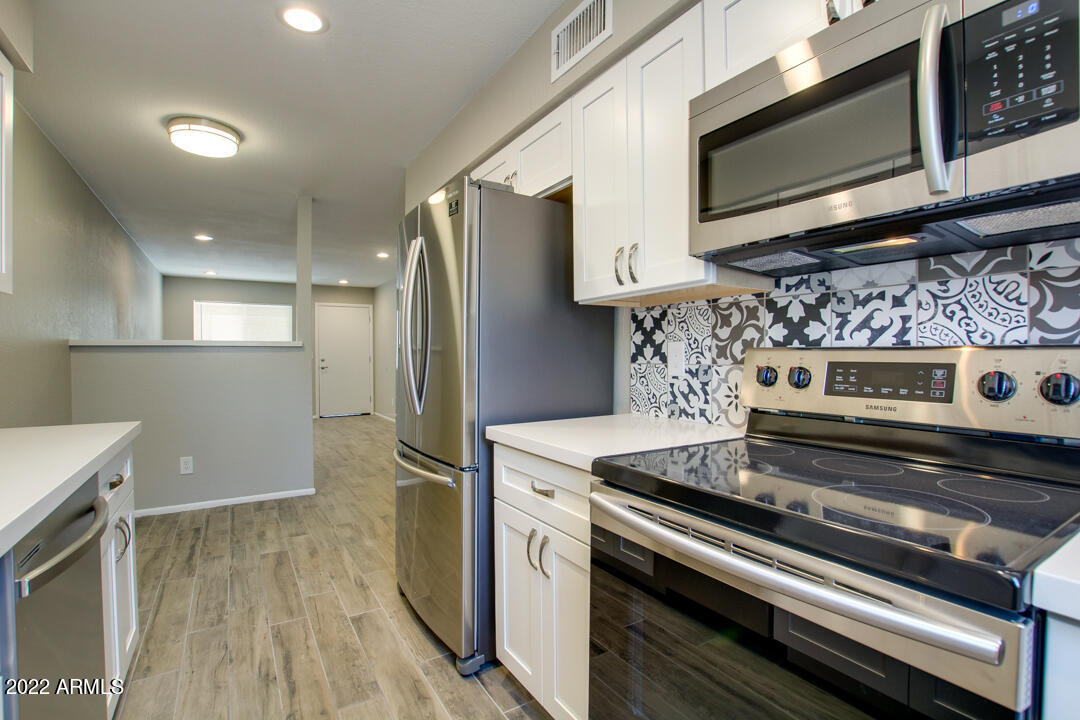 MCLELLAN ACRES BLK 2 - Residential Income