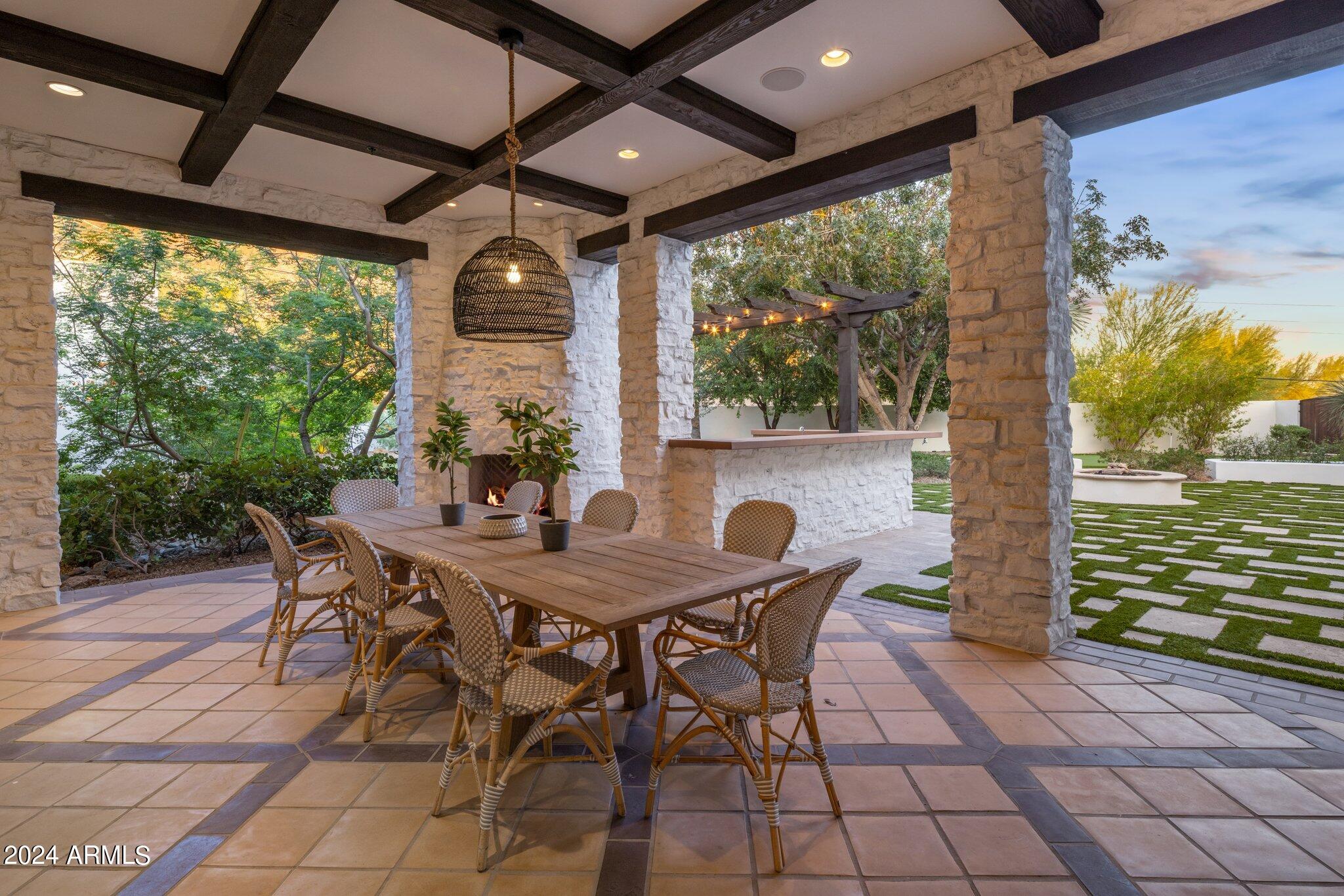 RED ROCK - Residential